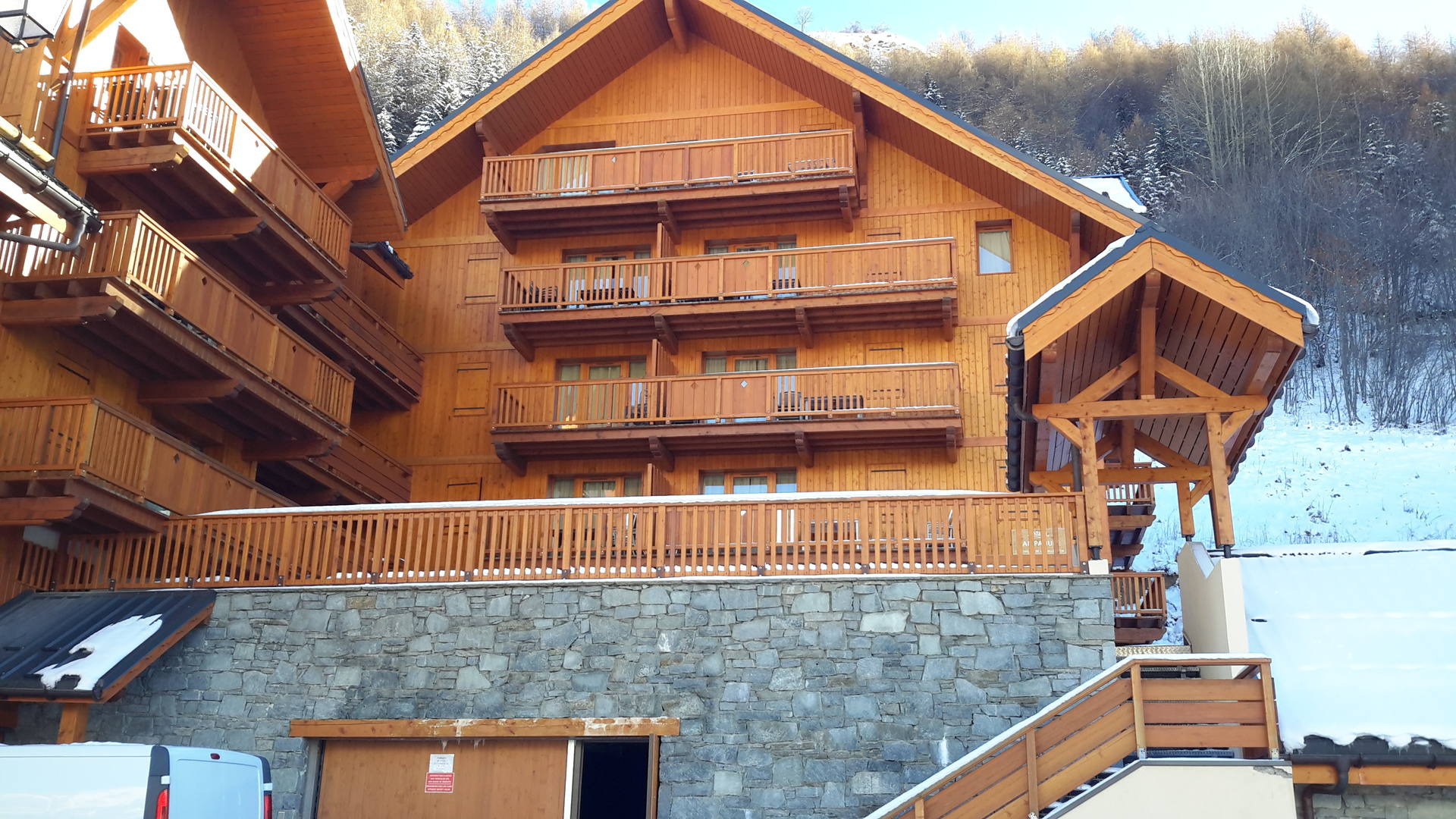 Campanule Chalets De La Vallee D'or