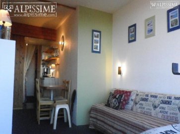 location-studio-Arc-1800-Charvet-5-personnes-1173-2-Alpissime location-studio-Arc-1800-Charvet-5-personnes-1173-2-Alpissime