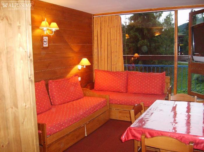 location-studio-Arc-1800-Charvet-4-personnes-164-1-Alpissime location-studio-Arc-1800-Charvet-4-personnes-164-1-Alpissime