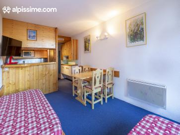 location-studio-Arc-1800-Charvet-5-personnes-17-5-Alpissime location-studio-Arc-1800-Charvet-5-personnes-17-5-Alpissime