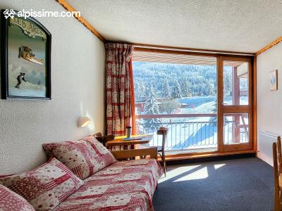 location-studio-Arc-1800-Charvet-5-personnes-1779-2-Alpissime location-studio-Arc-1800-Charvet-5-personnes-1779-2-Alpissime