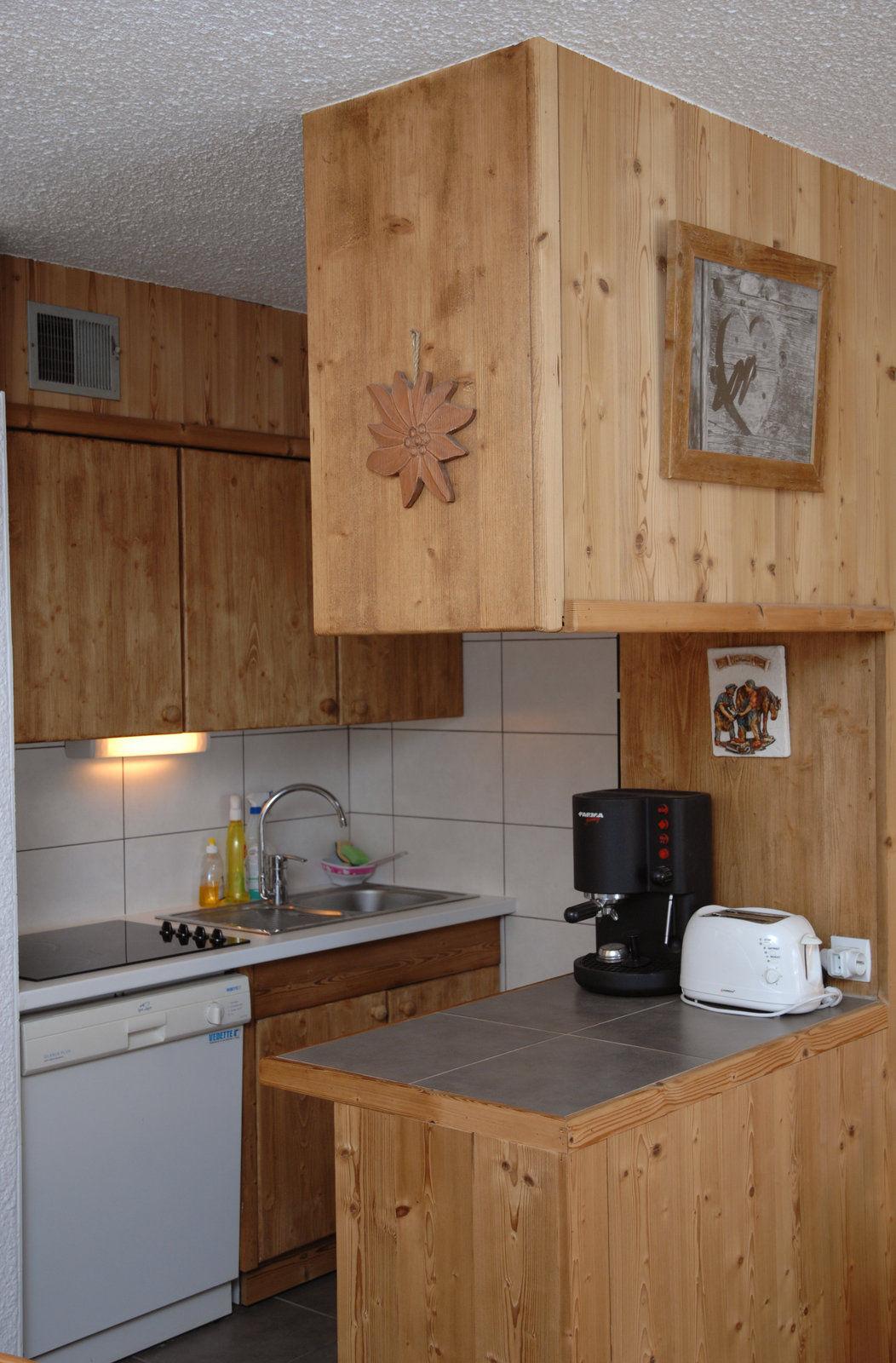 location-studio-Valloire-4-personnes-1806-4-Alpissime location-studio-Valloire-4-personnes-1806-4-Alpissime