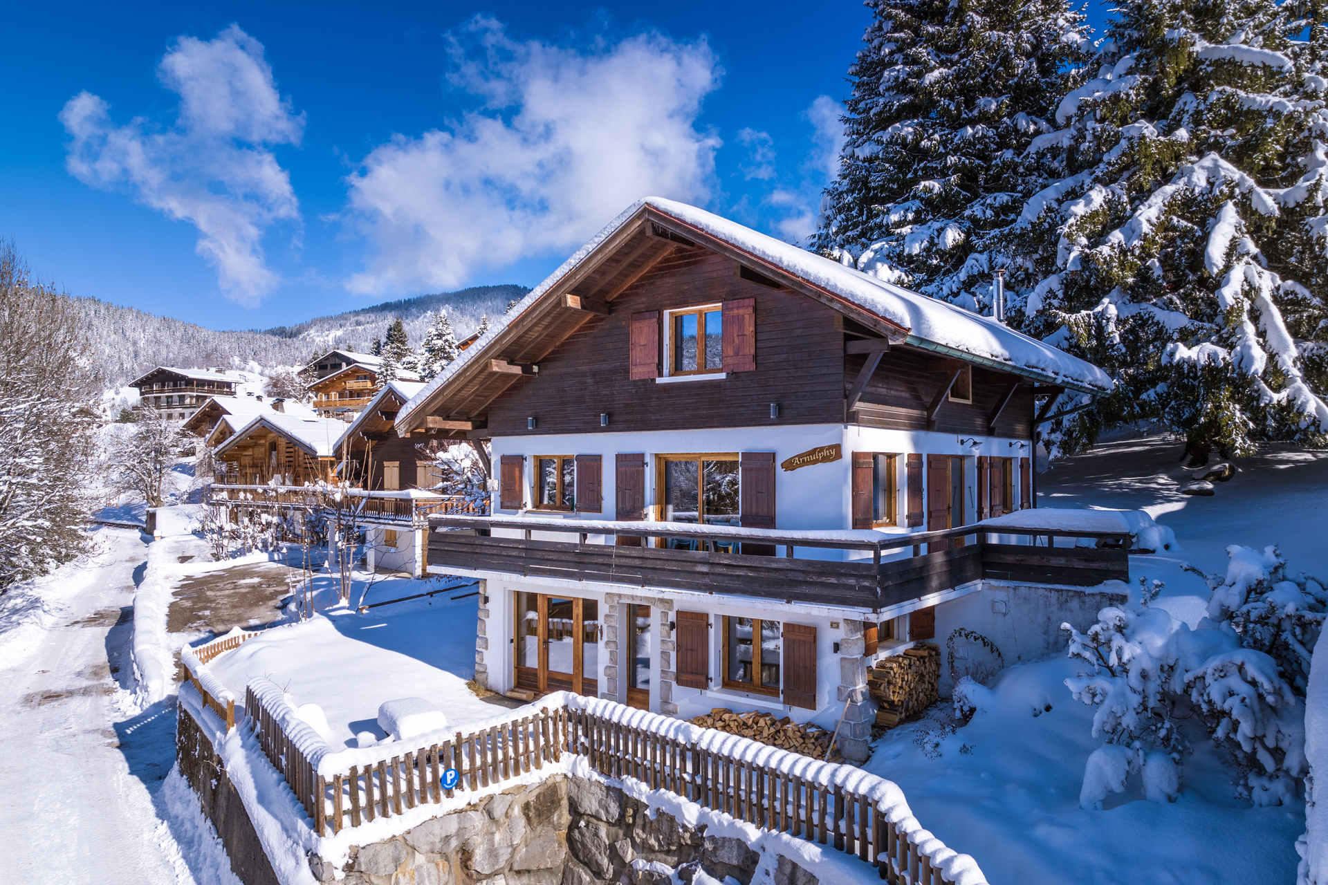 location-chalet-La-Clusaz-12-personnes-1964-1-Alpissime location-chalet-La-Clusaz-12-personnes-1964-1-Alpissime