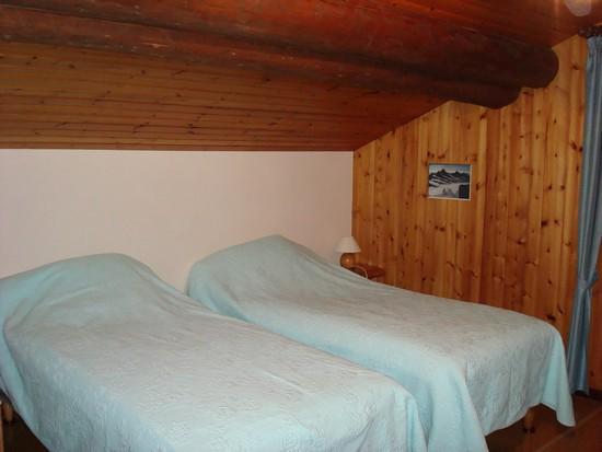 location-chalet-La-Clusaz-8-personnes-1979-4-Alpissime location-chalet-La-Clusaz-8-personnes-1979-4-Alpissime