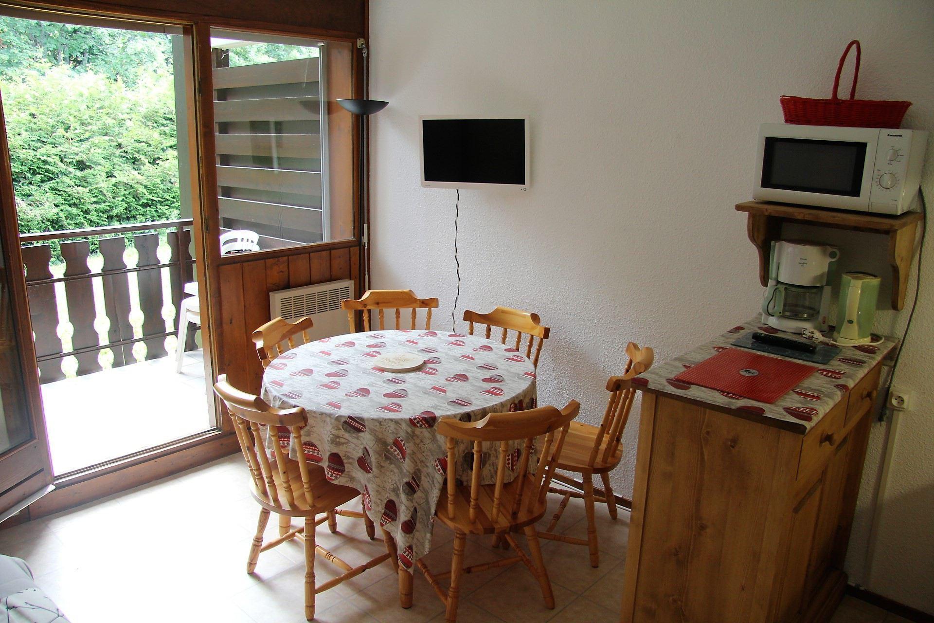 location-appartement-La-Clusaz-6-personnes-1997-4-Alpissime location-appartement-La-Clusaz-6-personnes-1997-4-Alpissime