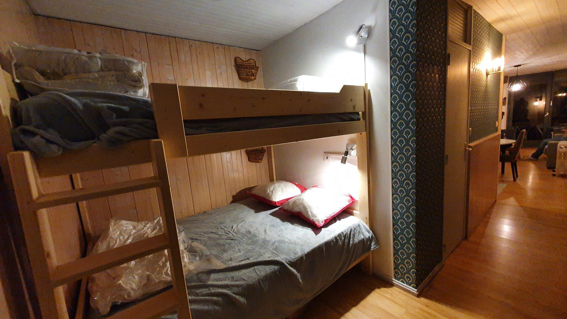 location-appartement-La-Clusaz-6-personnes-2003-4-Alpissime location-appartement-La-Clusaz-6-personnes-2003-4-Alpissime