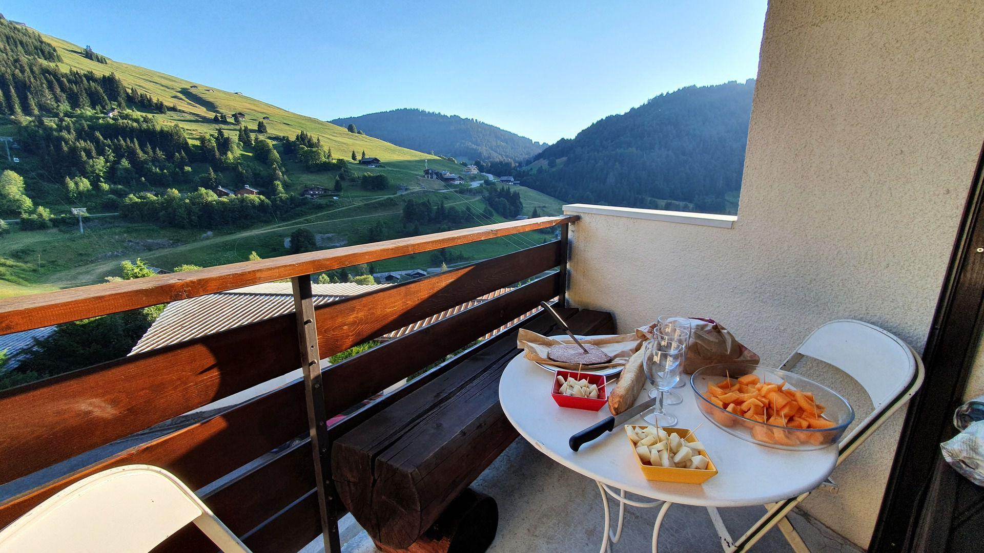 location-appartement-La-Clusaz-6-personnes-2003-5-Alpissime location-appartement-La-Clusaz-6-personnes-2003-5-Alpissime