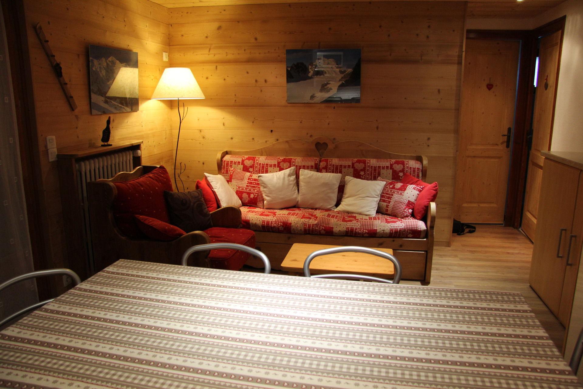 location-appartement-La-Clusaz-6-personnes-2009-2-Alpissime