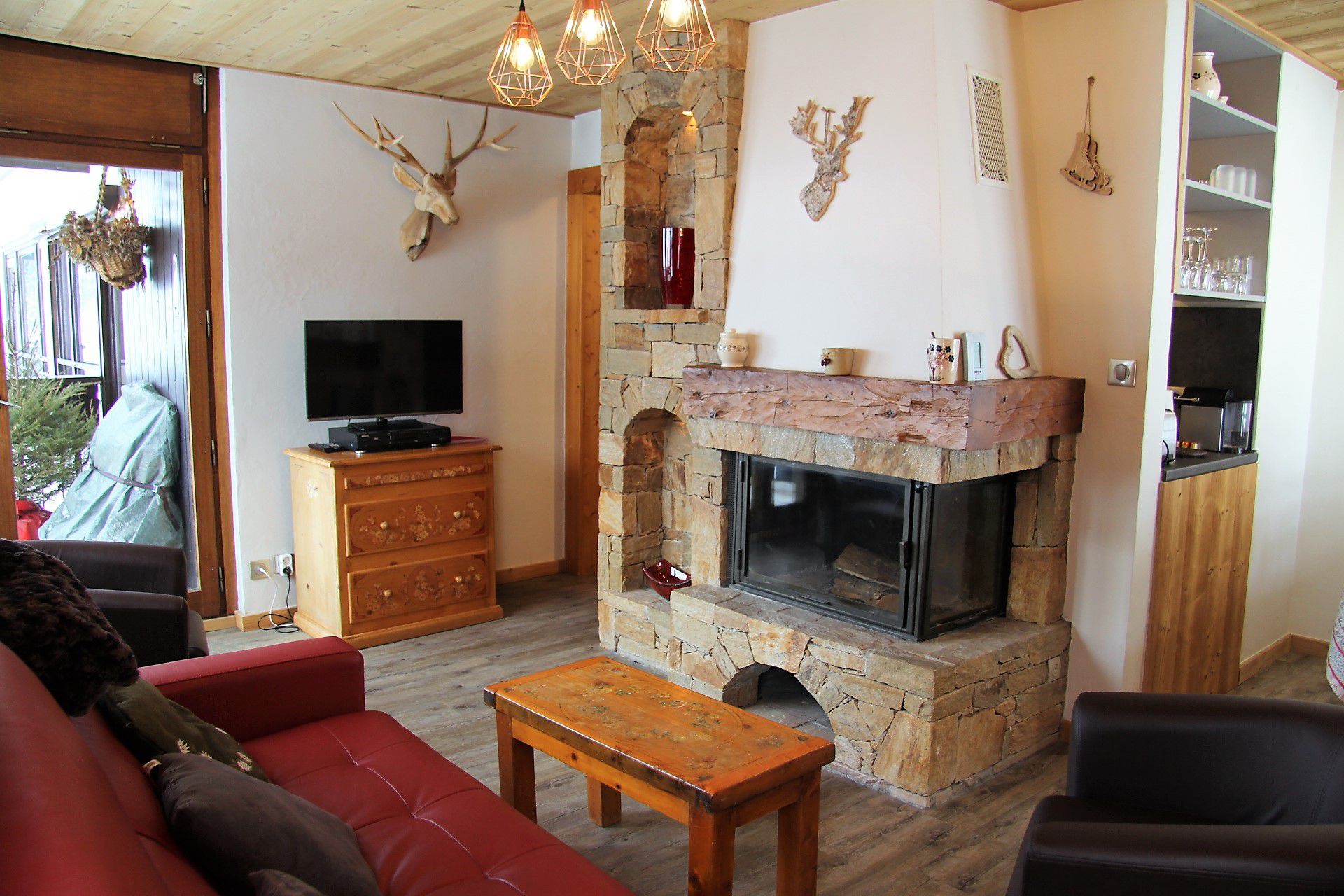 location-appartement-La-Clusaz-6-personnes-2013-1-Alpissime location-appartement-La-Clusaz-6-personnes-2013-1-Alpissime