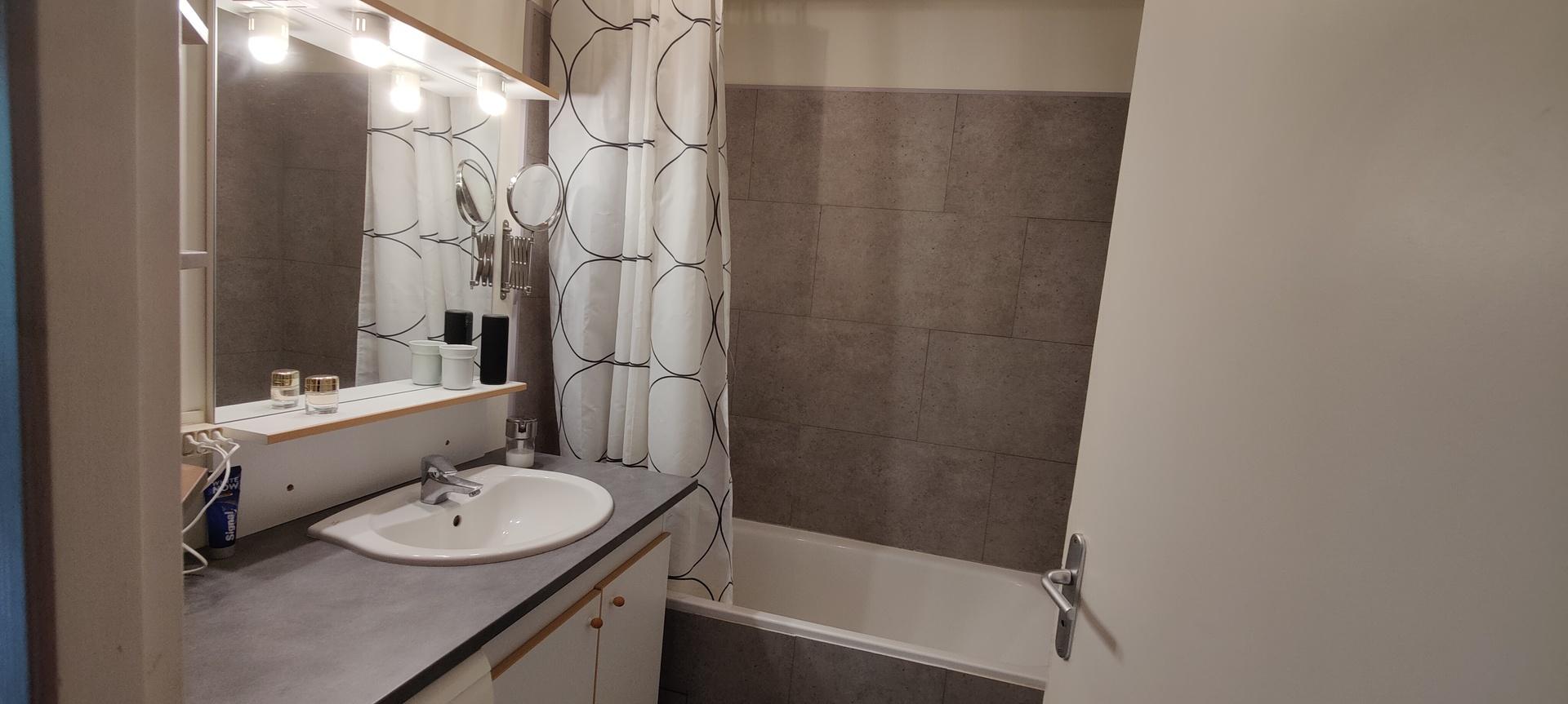 location-appartement-Saint-Jean-de-Sixt-5-personnes-2051-5-Alpissime location-appartement-Saint-Jean-de-Sixt-5-personnes-2051-5-Alpissime