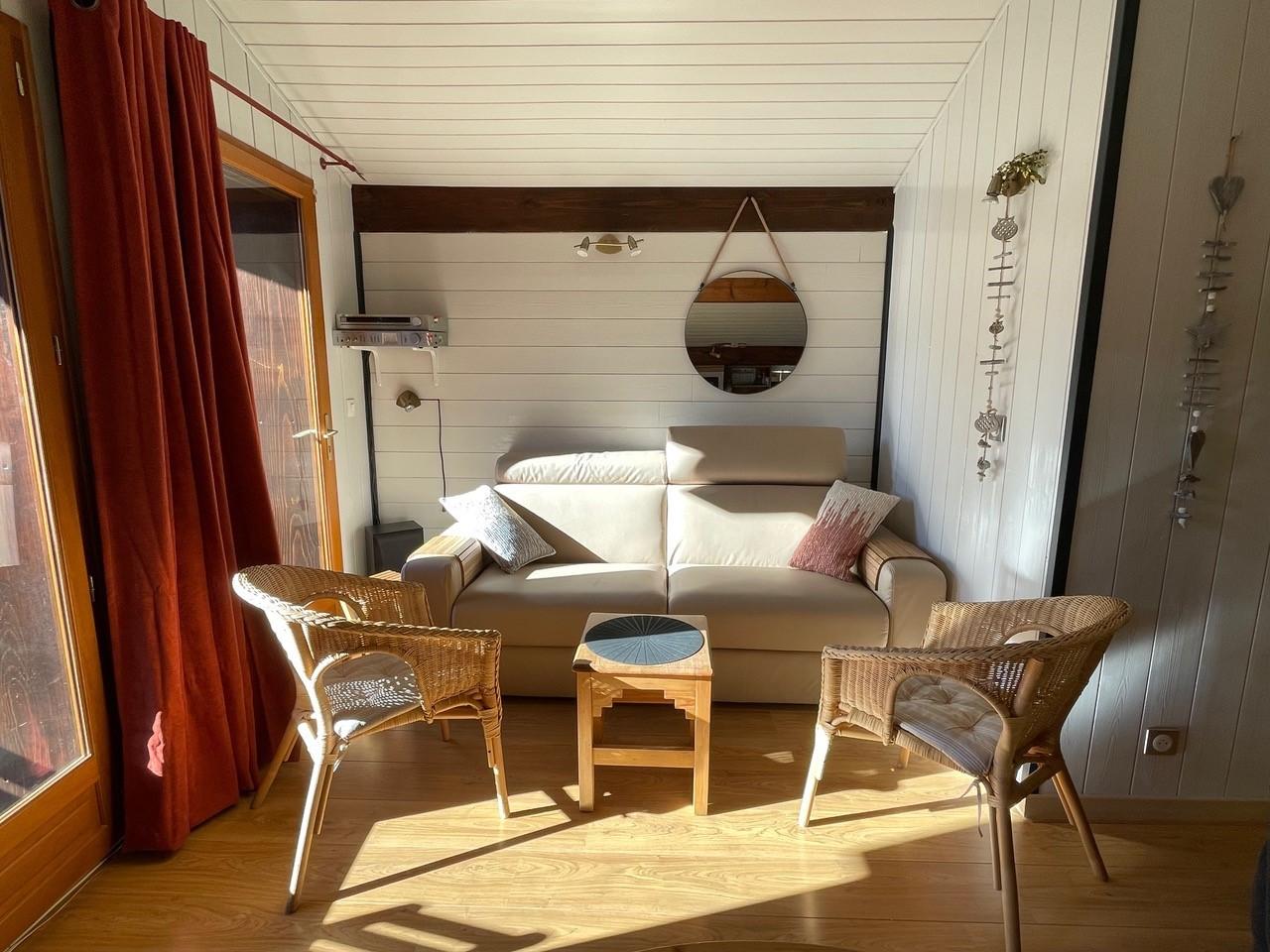 location-appartement-La-Clusaz-5-personnes-2056-2-Alpissime location-appartement-La-Clusaz-5-personnes-2056-2-Alpissime