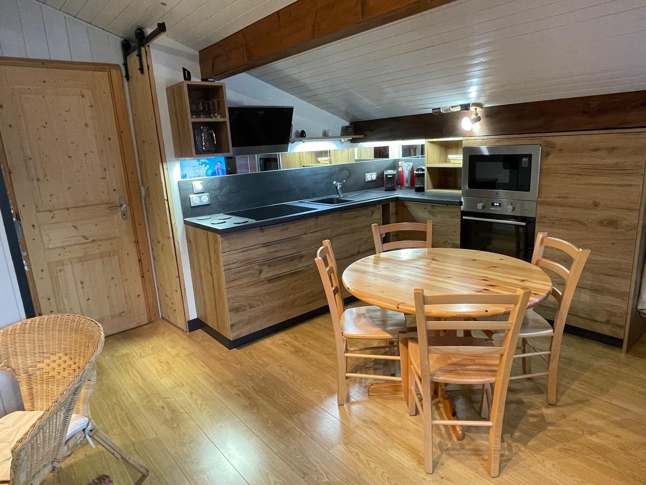 location-appartement-La-Clusaz-5-personnes-2056-4-Alpissime location-appartement-La-Clusaz-5-personnes-2056-4-Alpissime