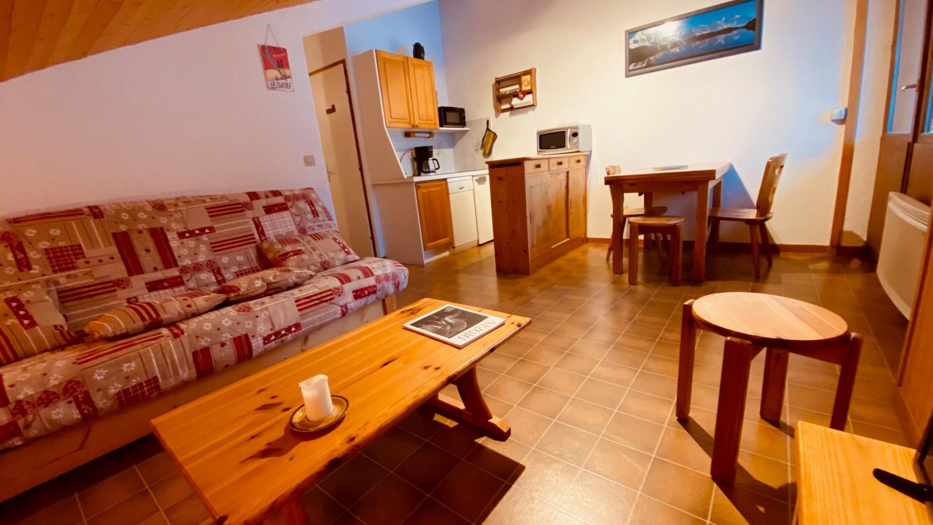 location-appartement-La-Clusaz-4-personnes-2066-2-Alpissime