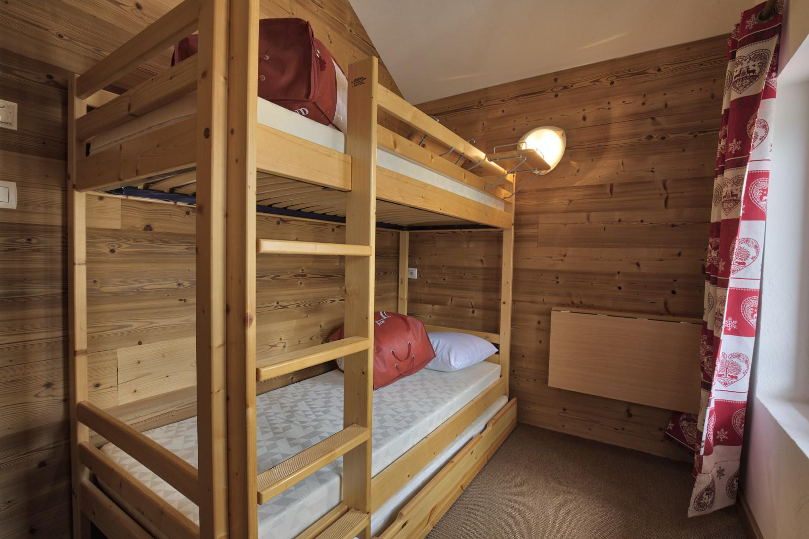 location-appartement-Notre-Dame-de-Bellecombe-1150-9-personnes-2094-4-Alpissime location-appartement-Notre-Dame-de-Bellecombe-1150-9-personnes-2094-4-Alpissime