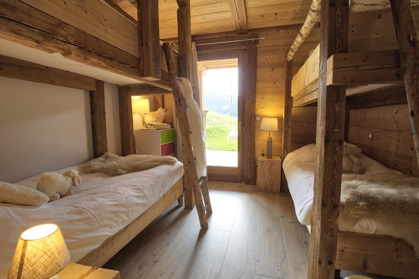 location-appartement-Notre-Dame-de-Bellecombe-1450-8-personnes-2104-4-Alpissime location-appartement-Notre-Dame-de-Bellecombe-1450-8-personnes-2104-4-Alpissime