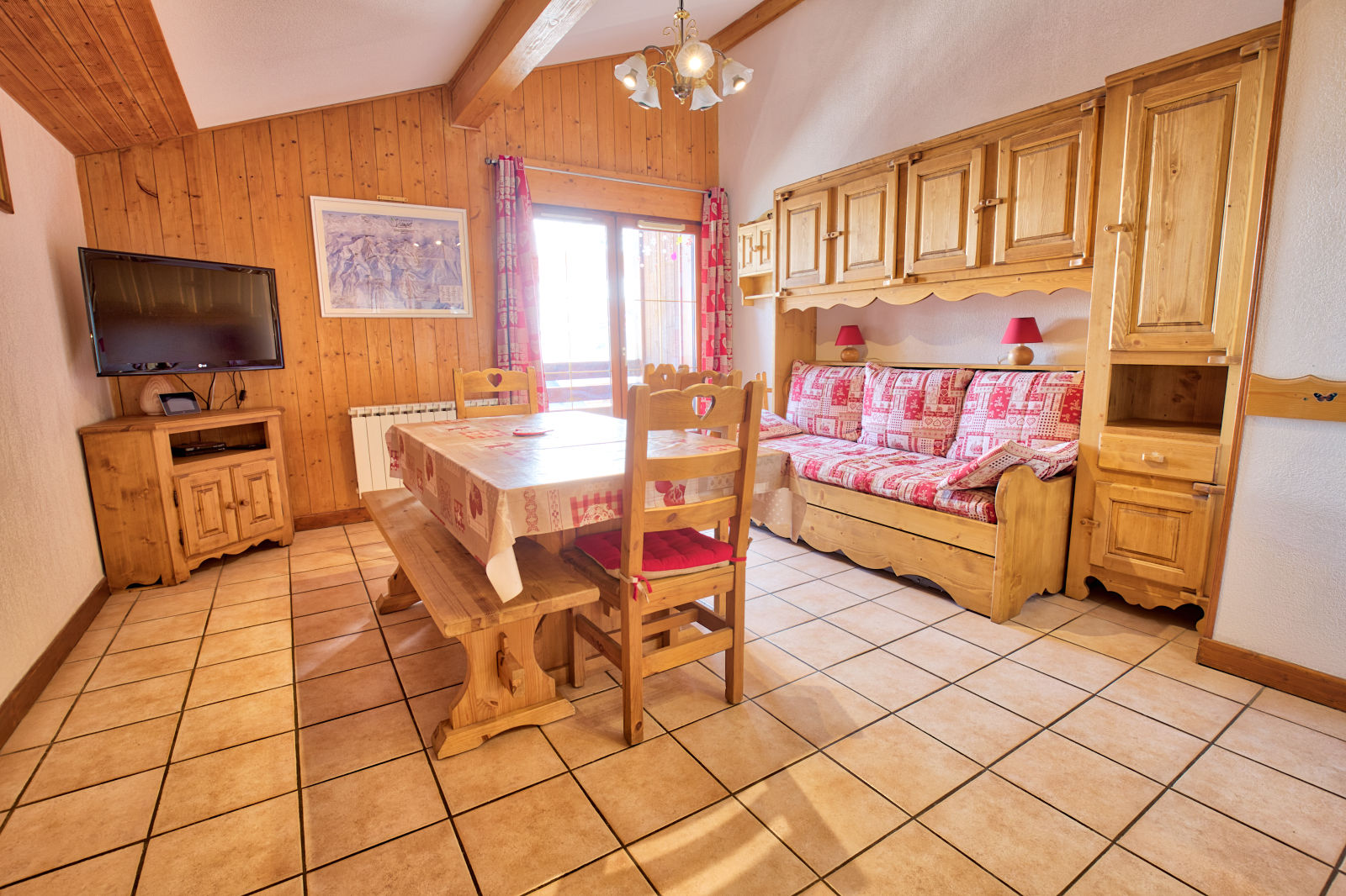 location-appartement-Notre-Dame-de-Bellecombe-1350-6-personnes-2111-1-Alpissime location-appartement-Notre-Dame-de-Bellecombe-1350-6-personnes-2111-1-Alpissime