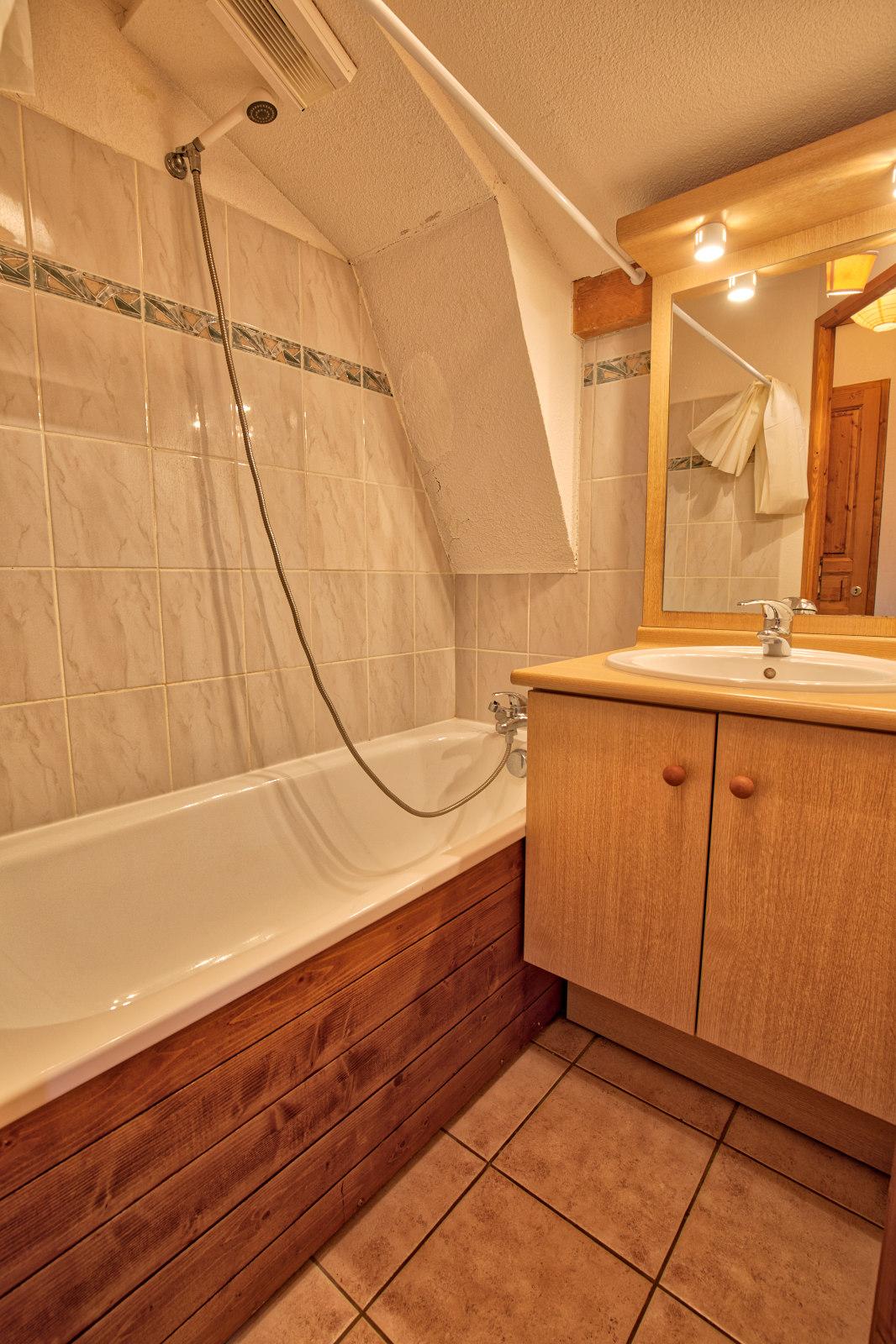 location-appartement-Flumet-Village-4-personnes-2113-5-Alpissime