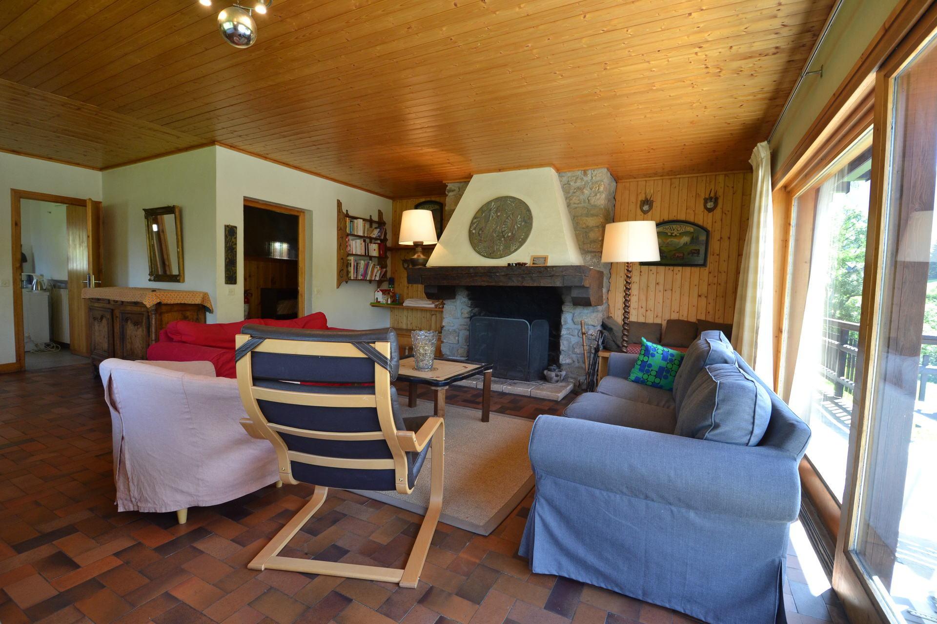 location-appartement-Notre-Dame-de-Bellecombe-1350-10-personnes-2124-3-Alpissime location-appartement-Notre-Dame-de-Bellecombe-1350-10-personnes-2124-3-Alpissime