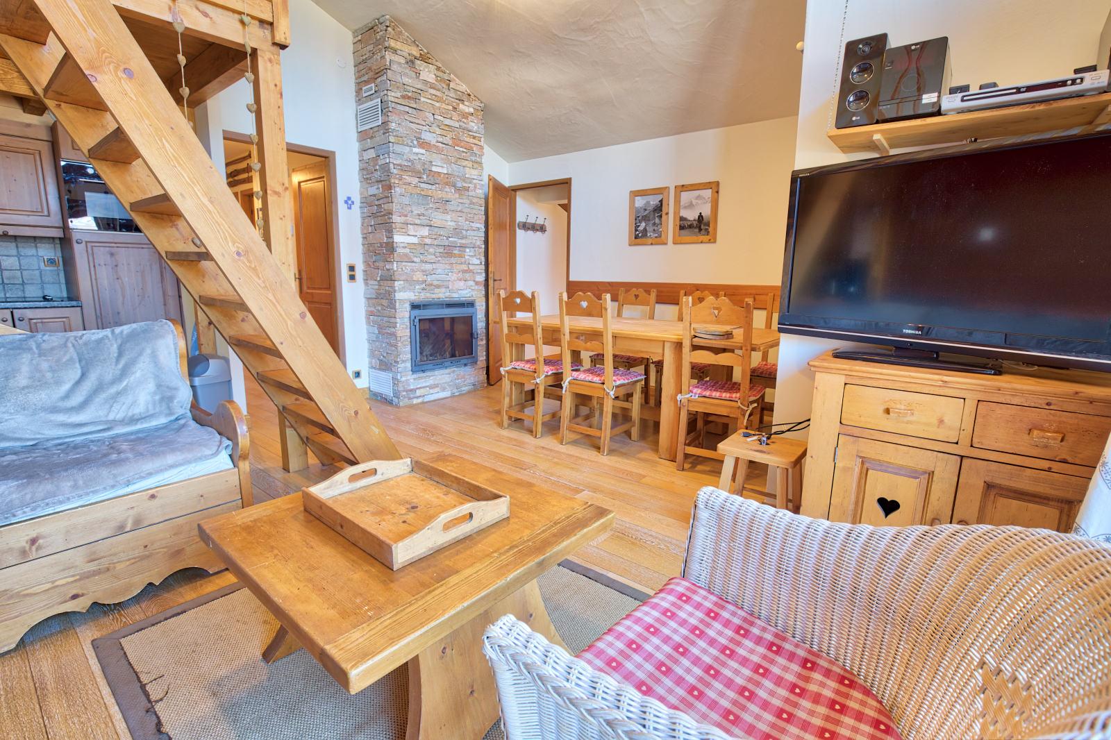 location-appartement-Notre-Dame-de-Bellecombe-1200-8-personnes-2133-3-Alpissime location-appartement-Notre-Dame-de-Bellecombe-1200-8-personnes-2133-3-Alpissime