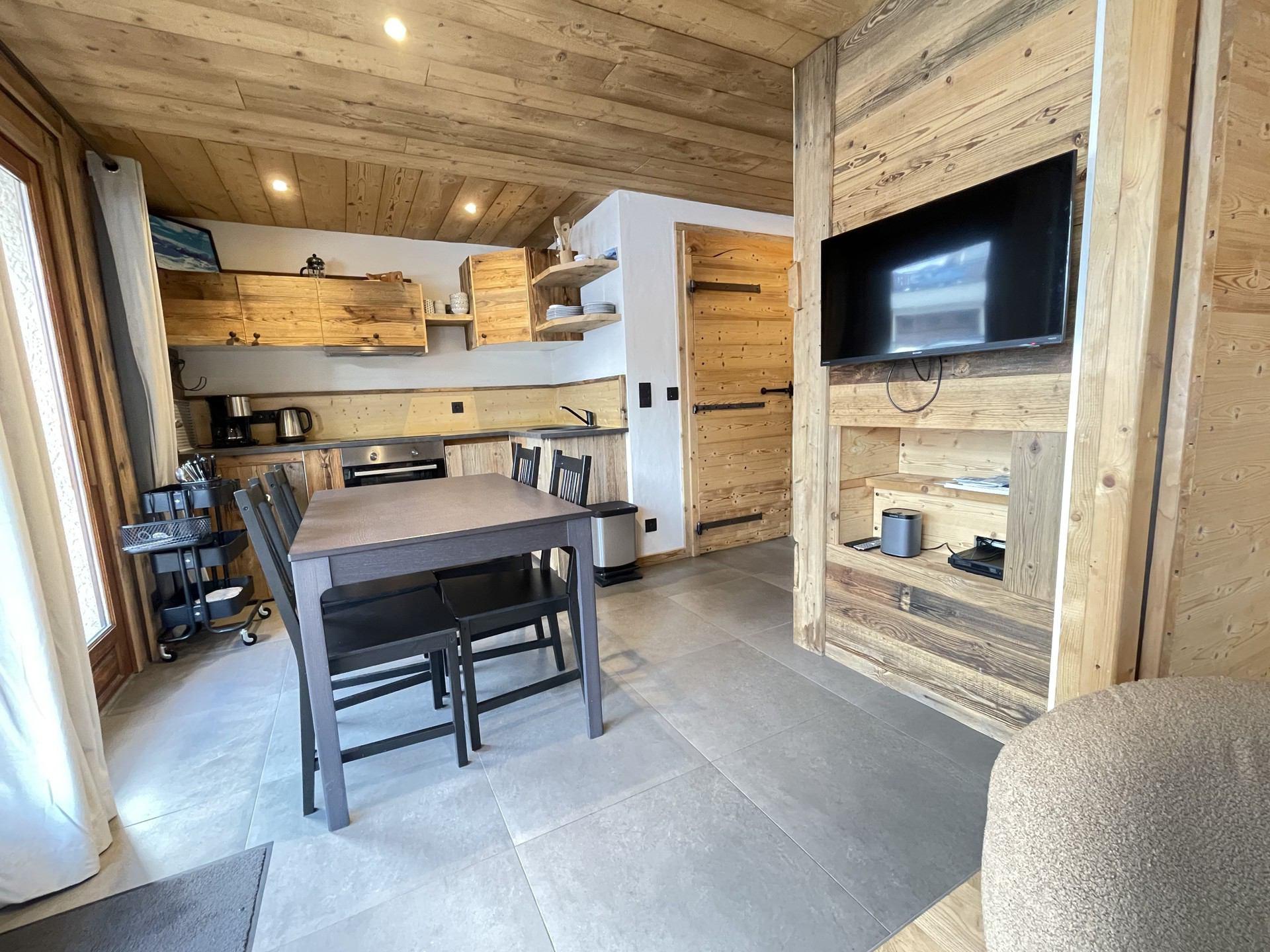 location-appartement-Notre-Dame-de-Bellecombe-1350-4-personnes-2140-2-Alpissime location-appartement-Notre-Dame-de-Bellecombe-1350-4-personnes-2140-2-Alpissime