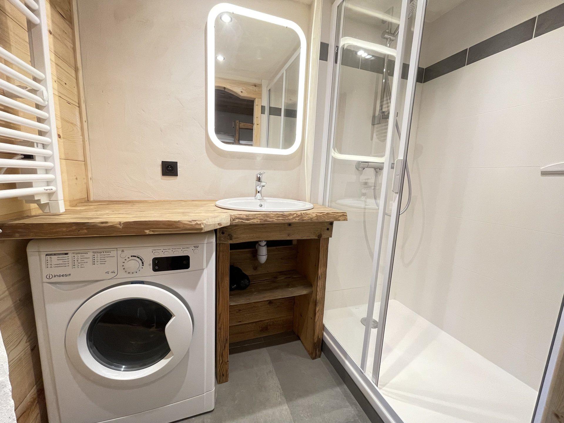 location-appartement-Notre-Dame-de-Bellecombe-1350-4-personnes-2140-5-Alpissime location-appartement-Notre-Dame-de-Bellecombe-1350-4-personnes-2140-5-Alpissime