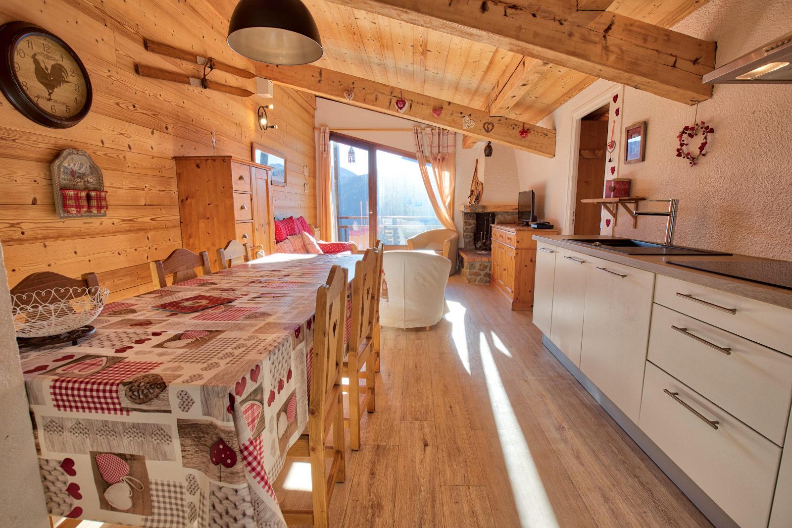 location-appartement-Notre-Dame-de-Bellecombe-1450-6-personnes-2141-4-Alpissime location-appartement-Notre-Dame-de-Bellecombe-1450-6-personnes-2141-4-Alpissime