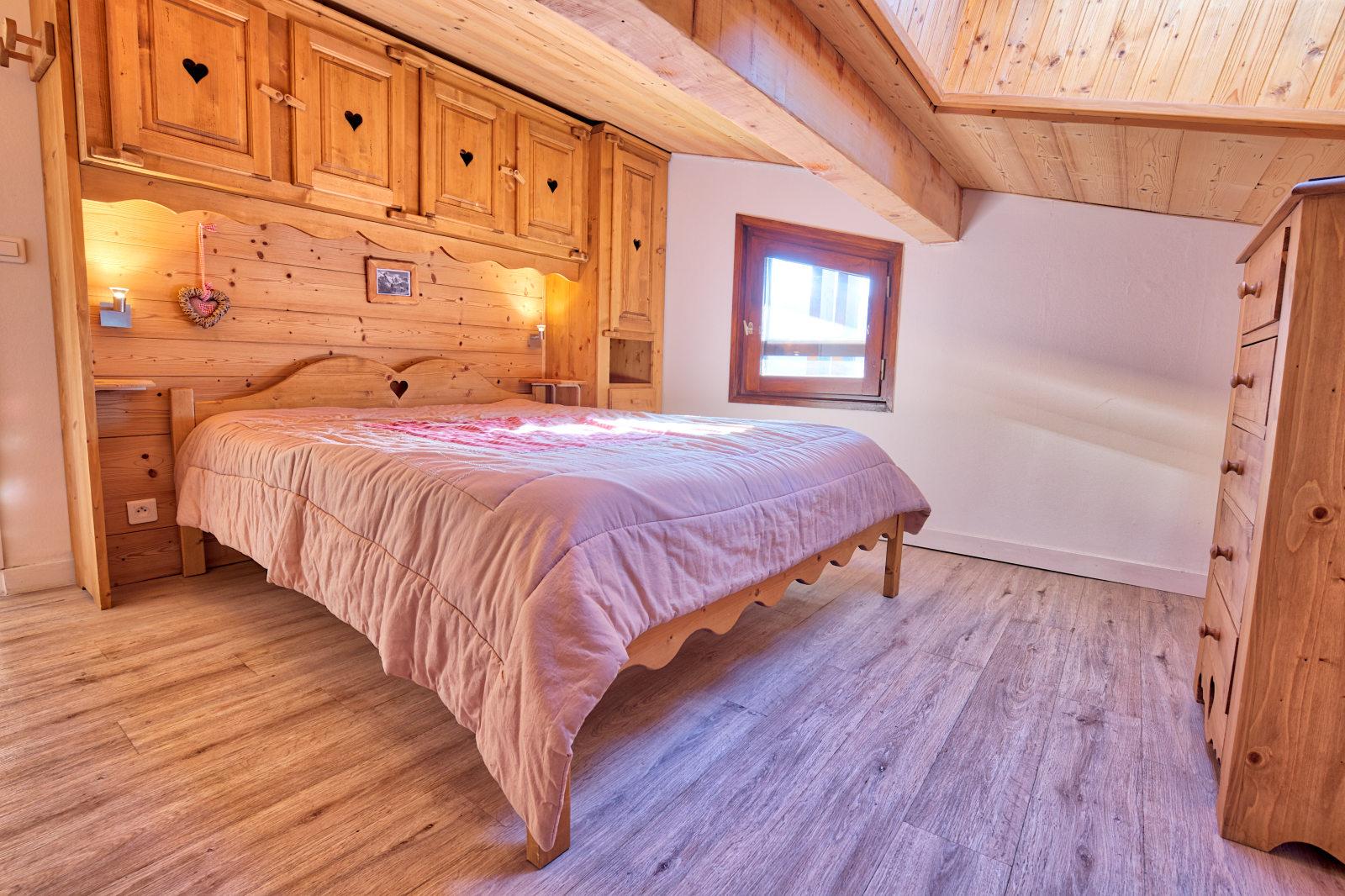 location-appartement-Notre-Dame-de-Bellecombe-1450-6-personnes-2141-5-Alpissime location-appartement-Notre-Dame-de-Bellecombe-1450-6-personnes-2141-5-Alpissime