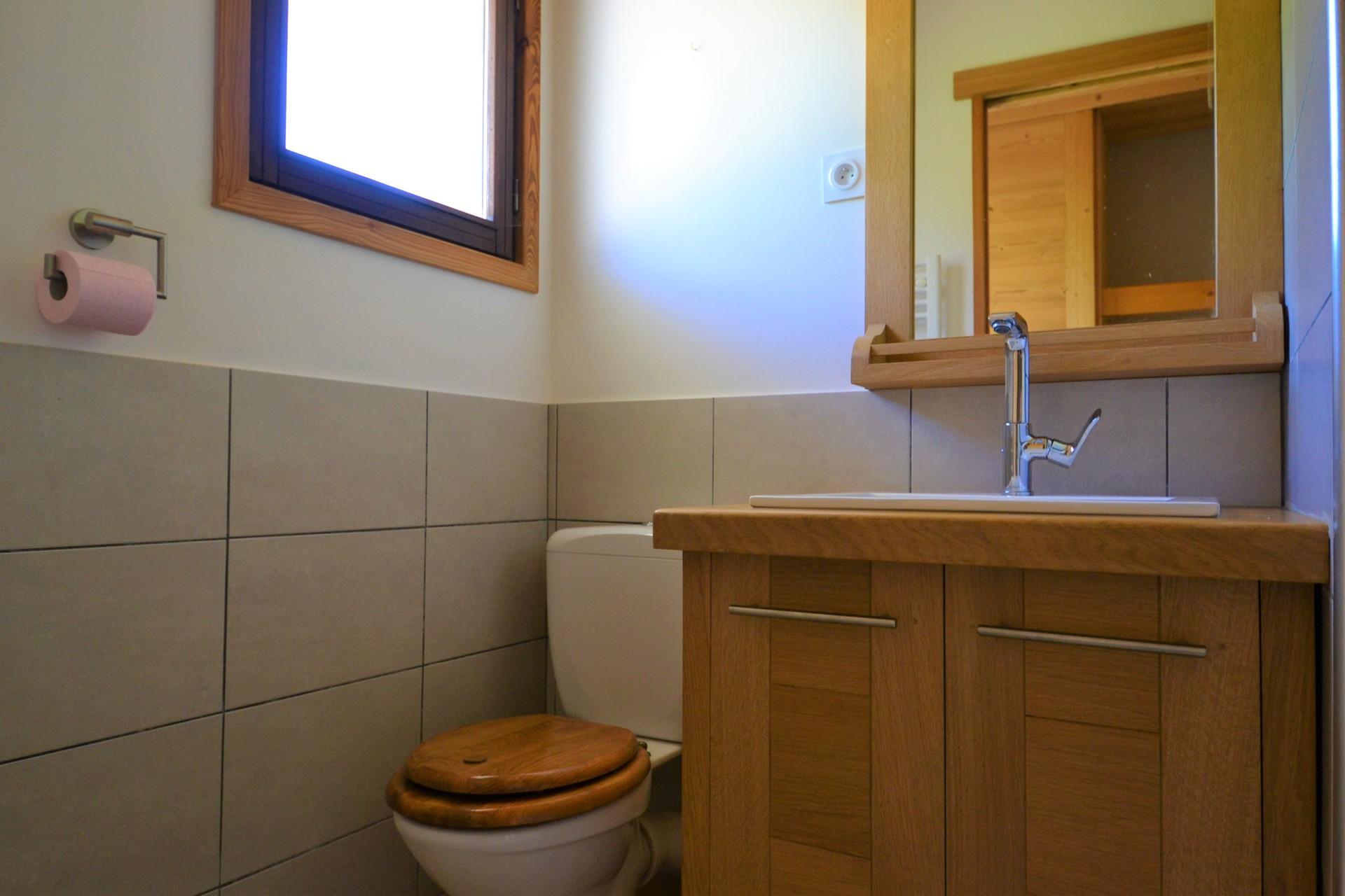 location-studio-Notre-Dame-de-Bellecombe-1350-4-personnes-2167-5-Alpissime location-studio-Notre-Dame-de-Bellecombe-1350-4-personnes-2167-5-Alpissime