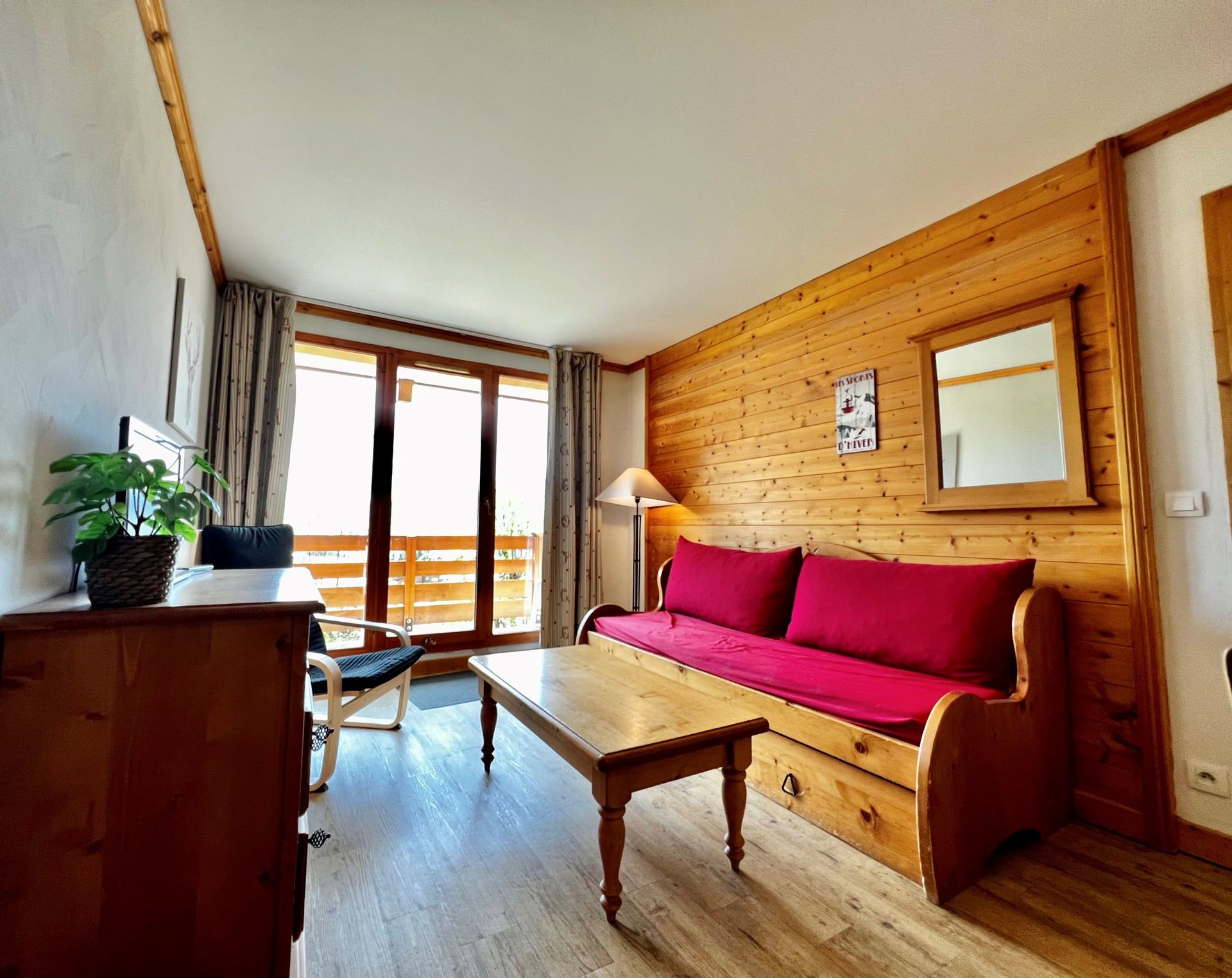 location-appartement-Notre-Dame-de-Bellecombe-1150-6-personnes-2169-1-Alpissime location-appartement-Notre-Dame-de-Bellecombe-1150-6-personnes-2169-1-Alpissime