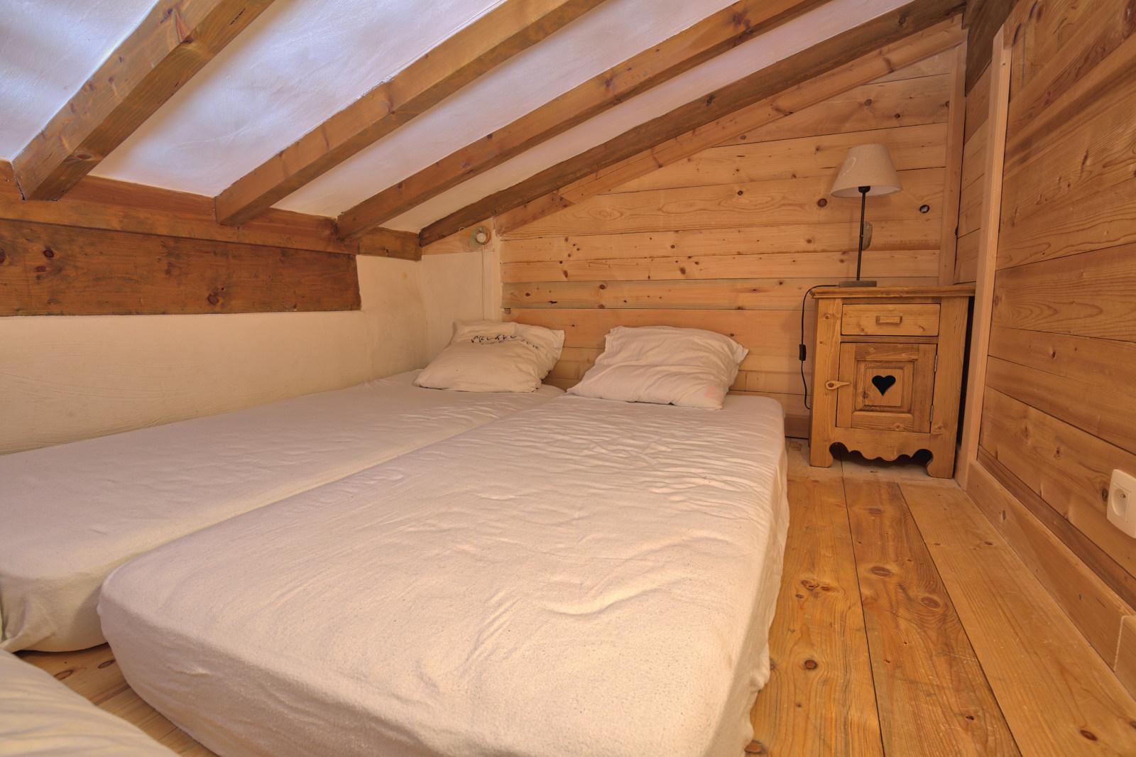 location-appartement-Notre-Dame-de-Bellecombe-1350-6-personnes-2172-3-Alpissime location-appartement-Notre-Dame-de-Bellecombe-1350-6-personnes-2172-3-Alpissime