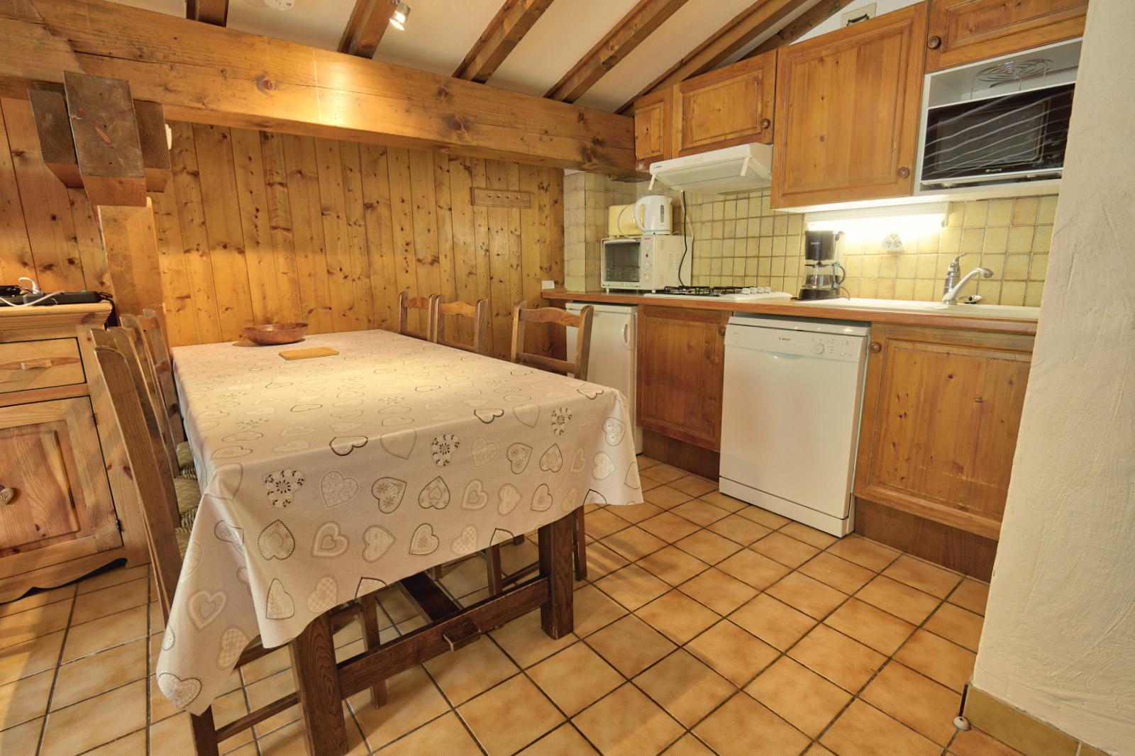 location-appartement-Notre-Dame-de-Bellecombe-1350-6-personnes-2172-4-Alpissime location-appartement-Notre-Dame-de-Bellecombe-1350-6-personnes-2172-4-Alpissime
