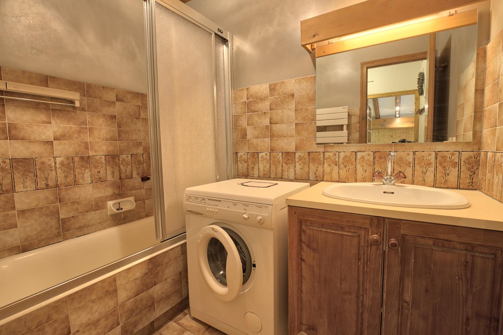 location-appartement-Notre-Dame-de-Bellecombe-1350-6-personnes-2172-5-Alpissime location-appartement-Notre-Dame-de-Bellecombe-1350-6-personnes-2172-5-Alpissime