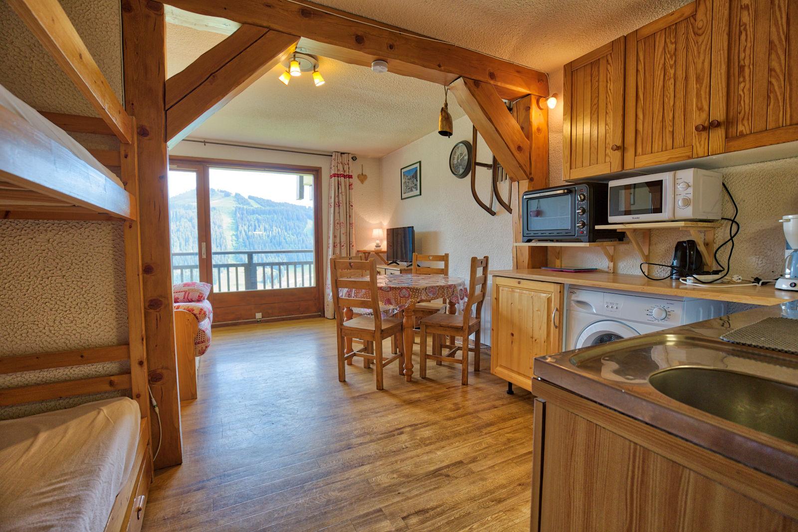 location-studio-Notre-Dame-de-Bellecombe-1450-4-personnes-2181-2-Alpissime location-studio-Notre-Dame-de-Bellecombe-1450-4-personnes-2181-2-Alpissime