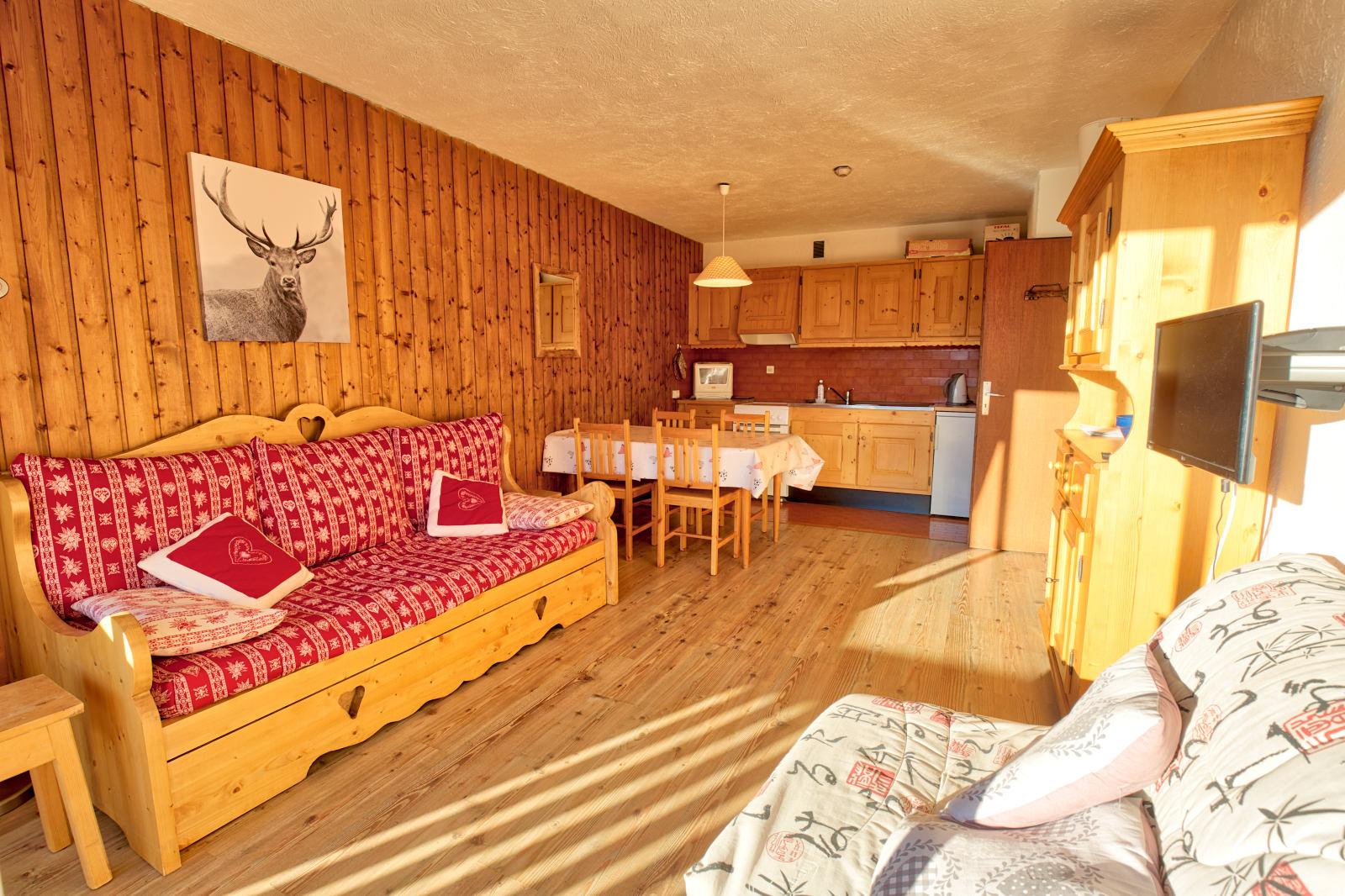 location-appartement-Notre-Dame-de-Bellecombe-1150-5-personnes-2182-2-Alpissime location-appartement-Notre-Dame-de-Bellecombe-1150-5-personnes-2182-2-Alpissime