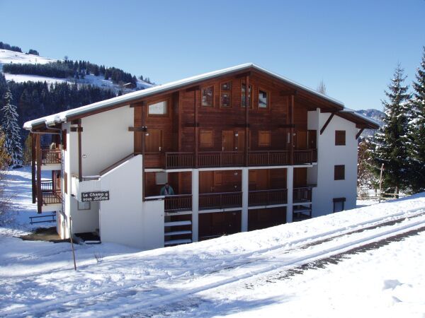 location-appartement-Notre-Dame-de-Bellecombe-6-personnes-2187-1-Alpissime location-appartement-Notre-Dame-de-Bellecombe-6-personnes-2187-1-Alpissime