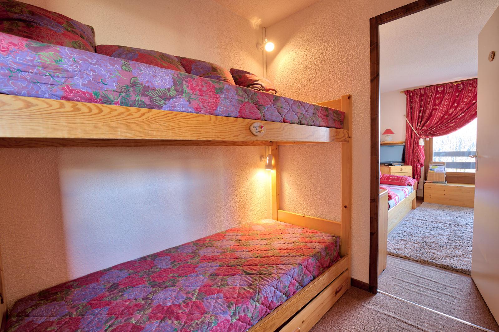 location-appartement-Notre-Dame-de-Bellecombe-1150-4-personnes-2194-2-Alpissime location-appartement-Notre-Dame-de-Bellecombe-1150-4-personnes-2194-2-Alpissime