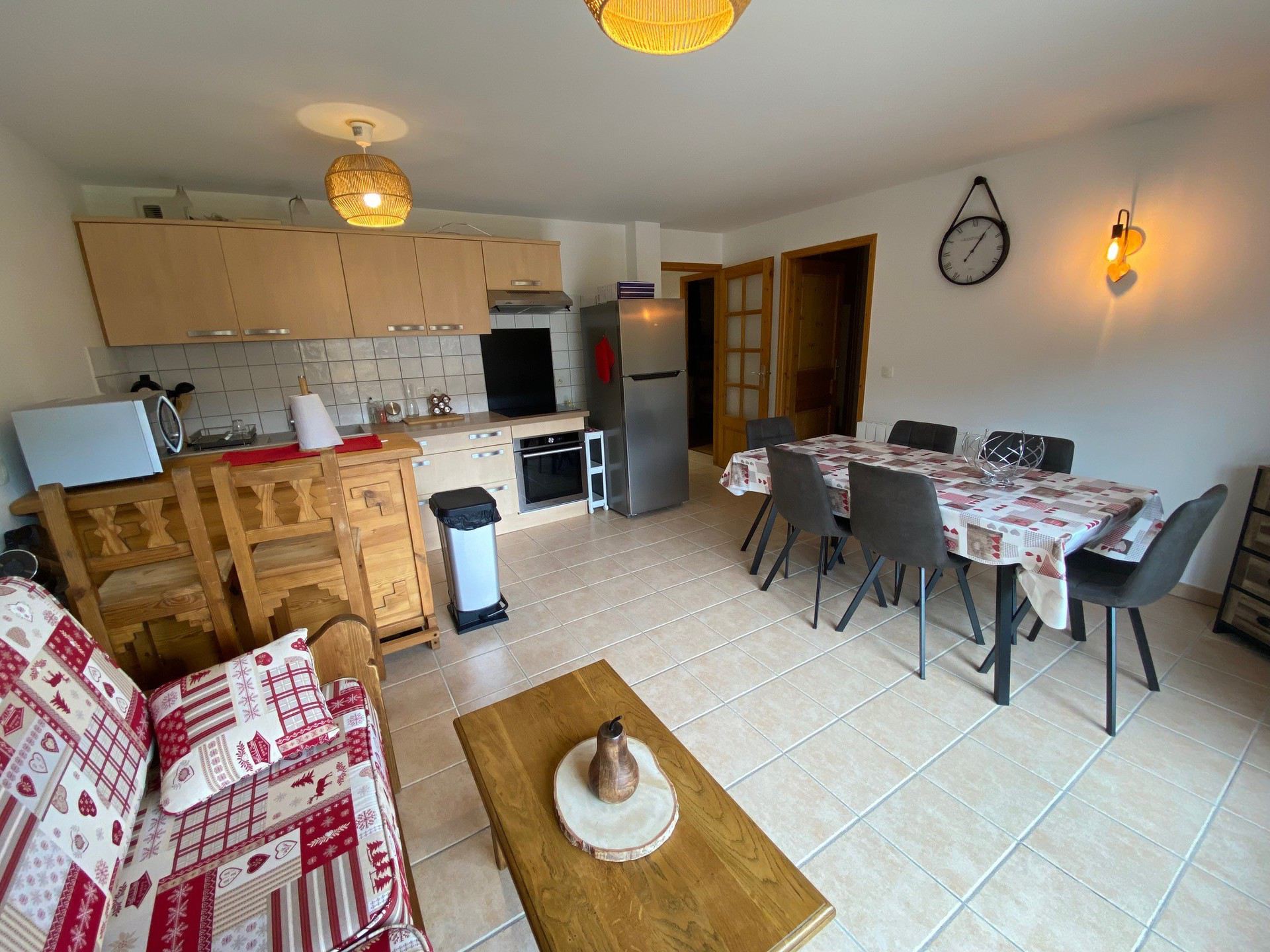 location-appartement-Saint-Jean-de-Sixt-6-personnes-2195-1-Alpissime location-appartement-Saint-Jean-de-Sixt-6-personnes-2195-1-Alpissime