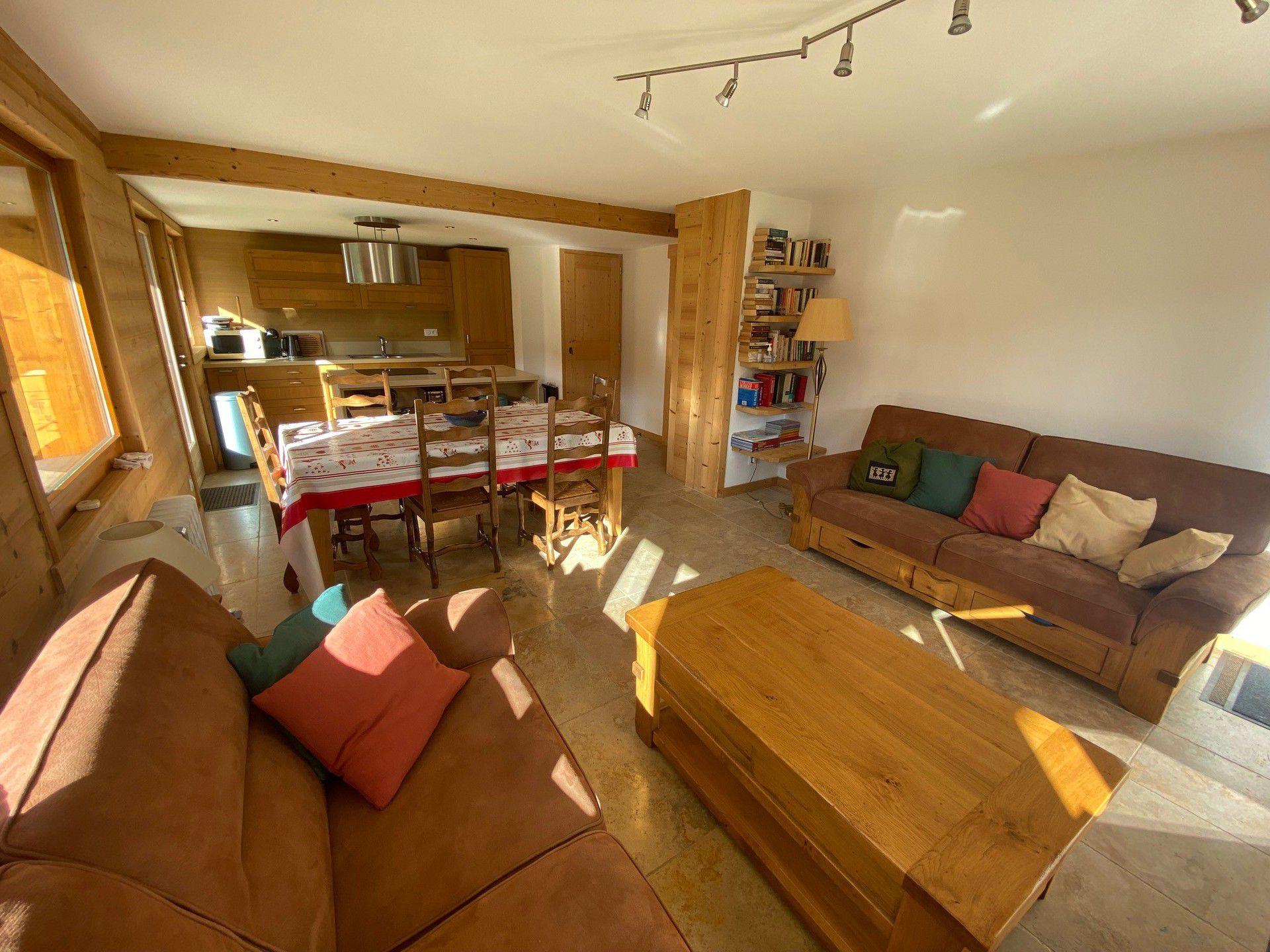 location-appartement-La-Clusaz-6-personnes-2201-3-Alpissime location-appartement-La-Clusaz-6-personnes-2201-3-Alpissime
