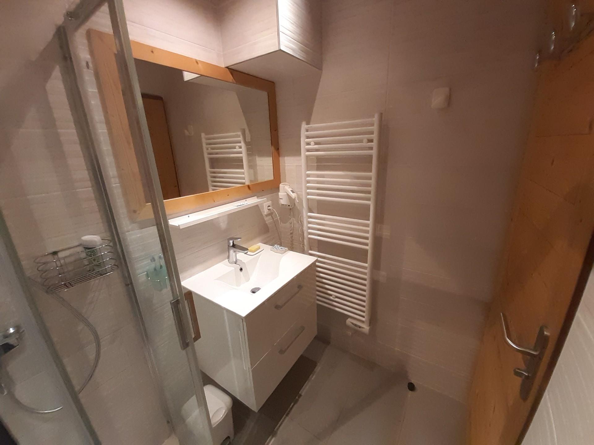 location-studio-La-Clusaz-4-personnes-2206-7-Alpissime