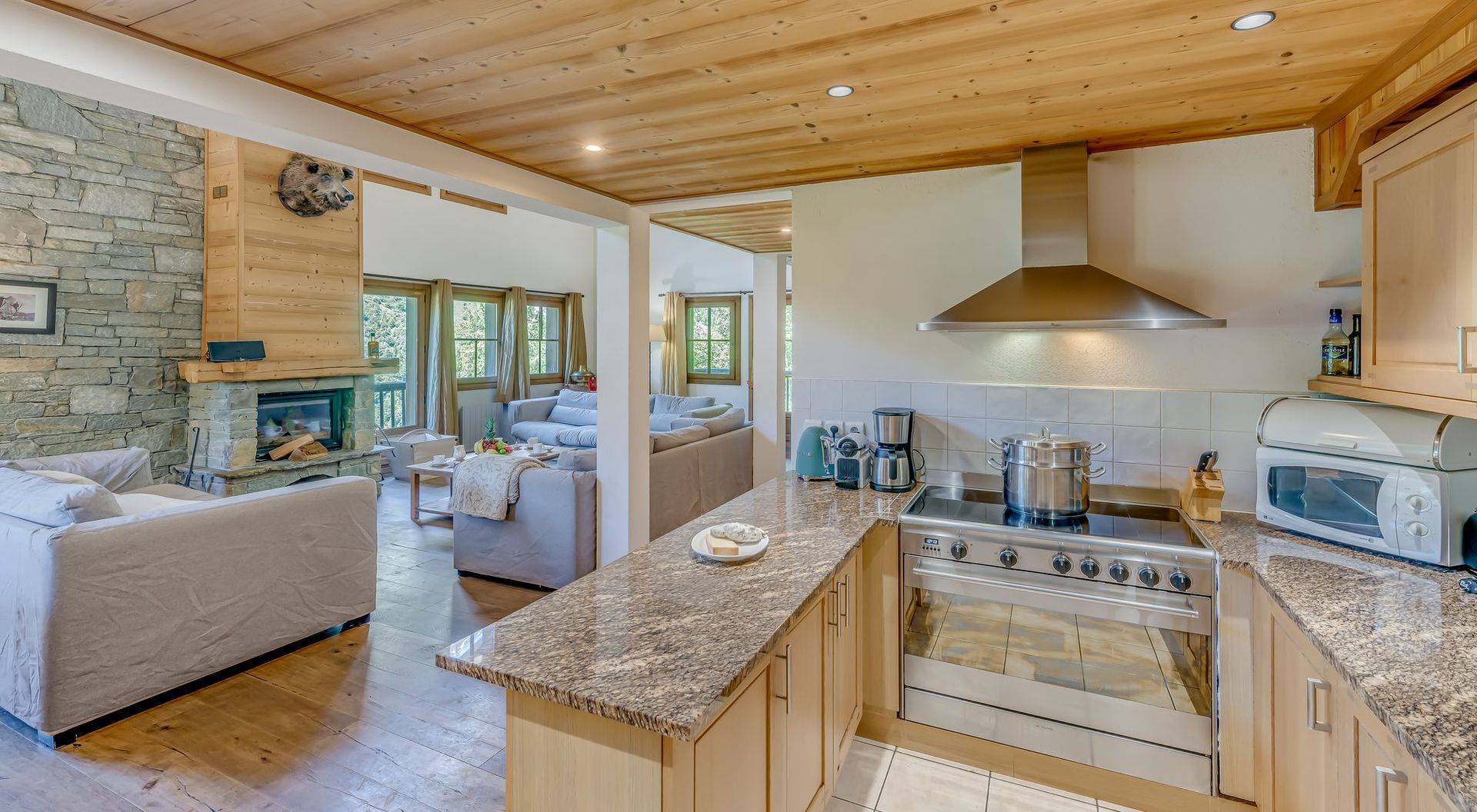 location-chalet-Tignes-1550-Les-Brévières-12-personnes-2227-1-Alpissime location-chalet-Tignes-1550-Les-Brévières-12-personnes-2227-1-Alpissime