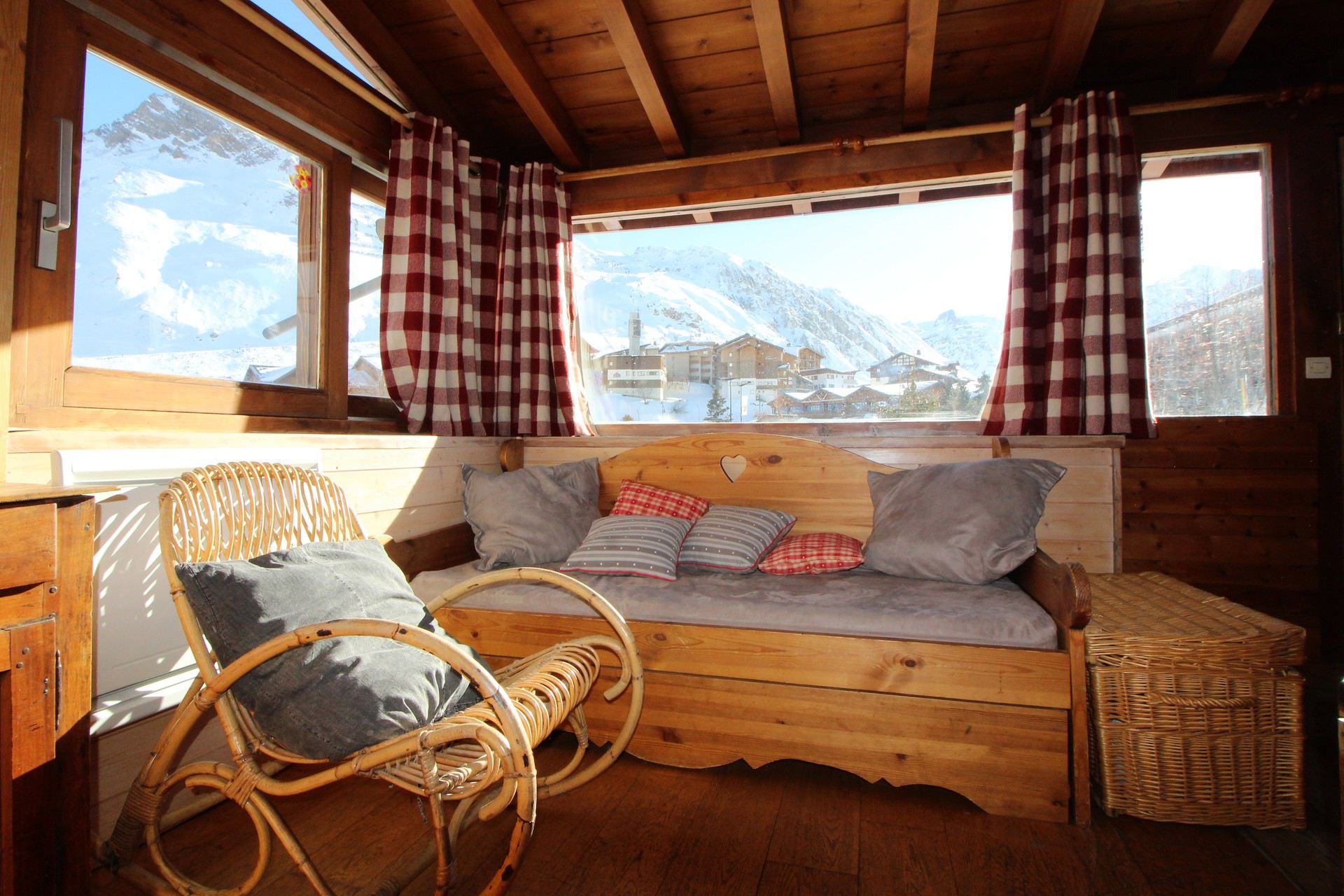 location-chalet-Tignes-1550-Les-Brévières-6-personnes-2294-1-Alpissime location-chalet-Tignes-1550-Les-Brévières-6-personnes-2294-1-Alpissime