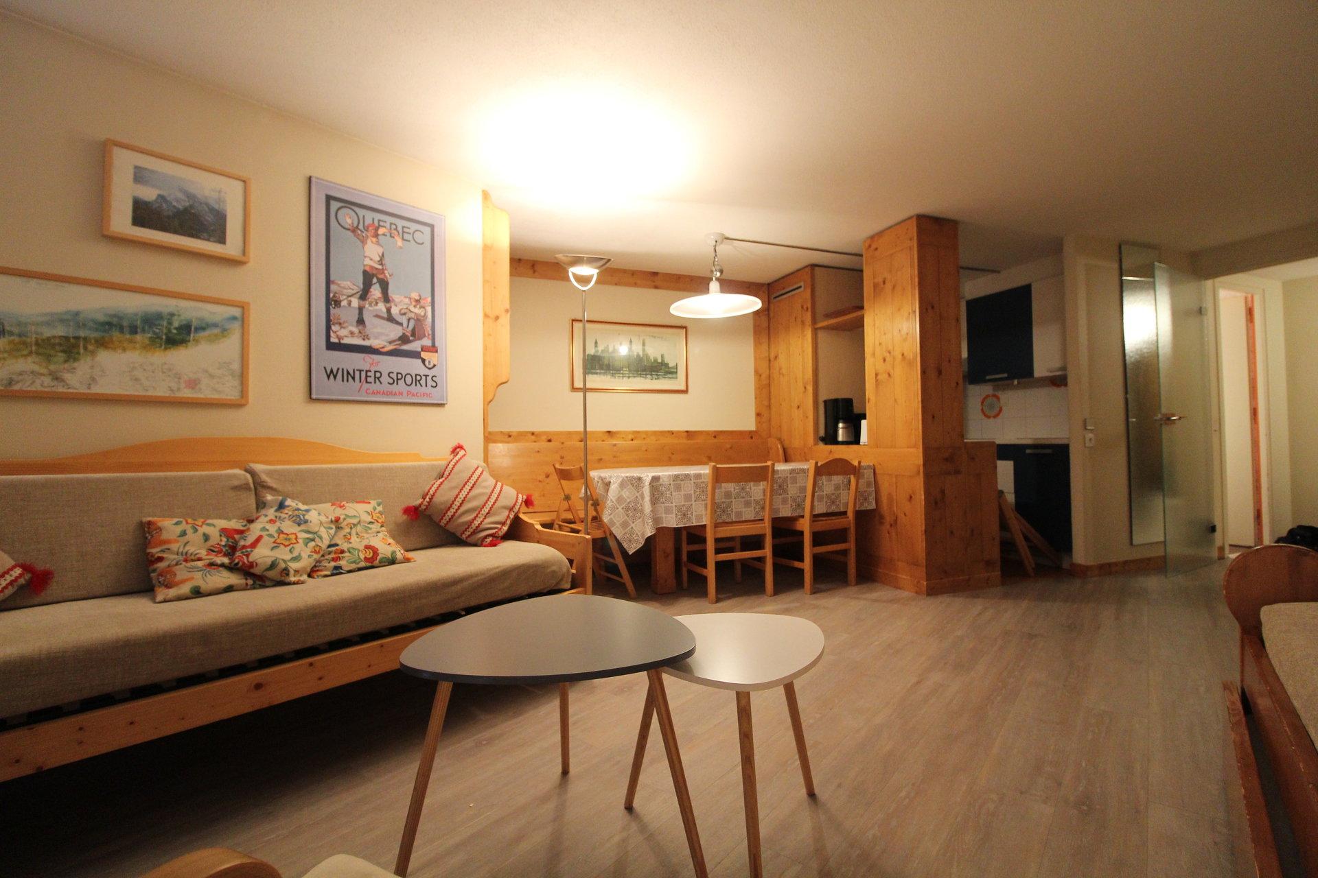 location-appartement-Tignes-1550-Les-Brévières-7-personnes-2303-5-Alpissime location-appartement-Tignes-1550-Les-Brévières-7-personnes-2303-5-Alpissime