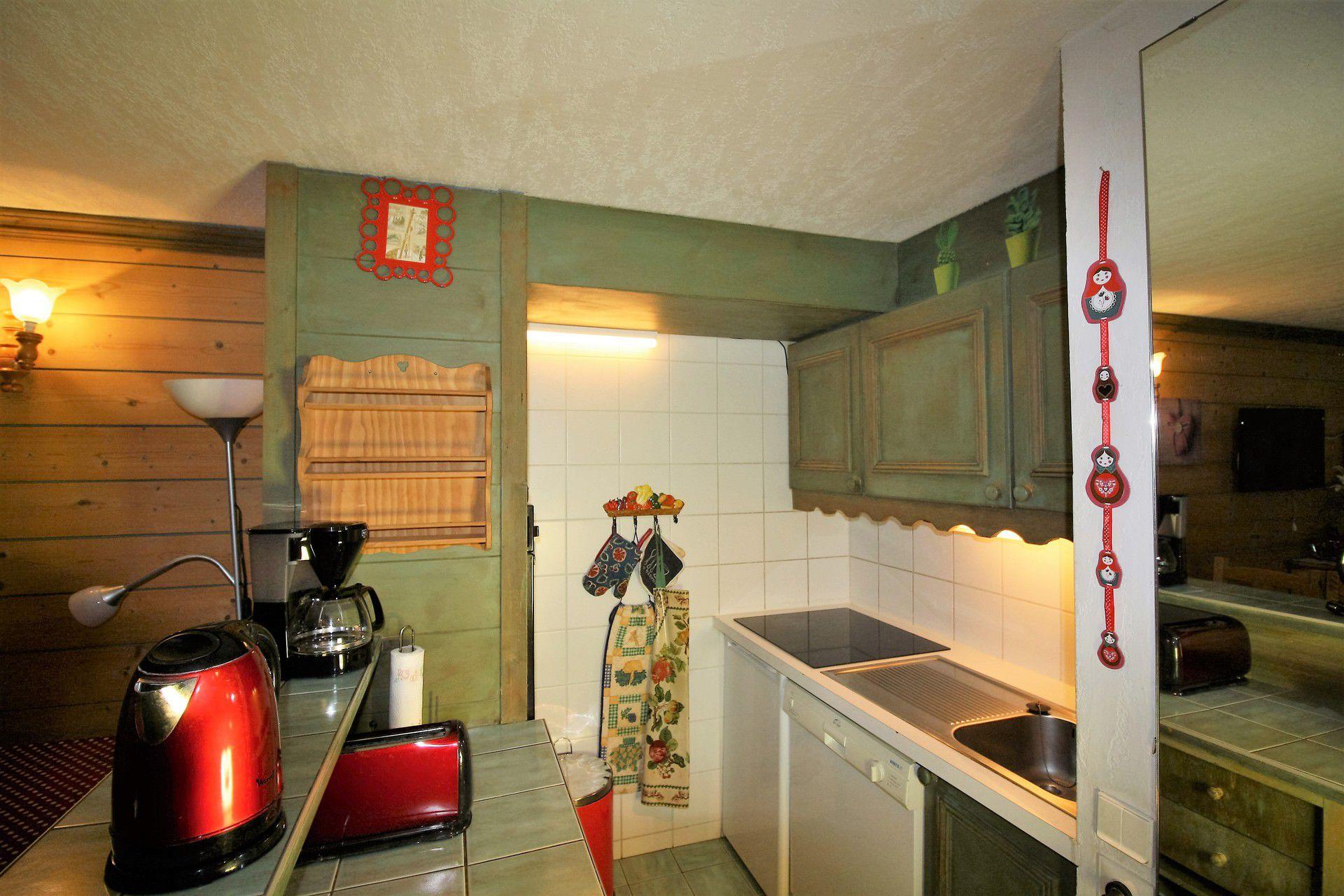 location-studio-Tignes-1550-Les-Brévières-4-personnes-2334-3-Alpissime location-studio-Tignes-1550-Les-Brévières-4-personnes-2334-3-Alpissime