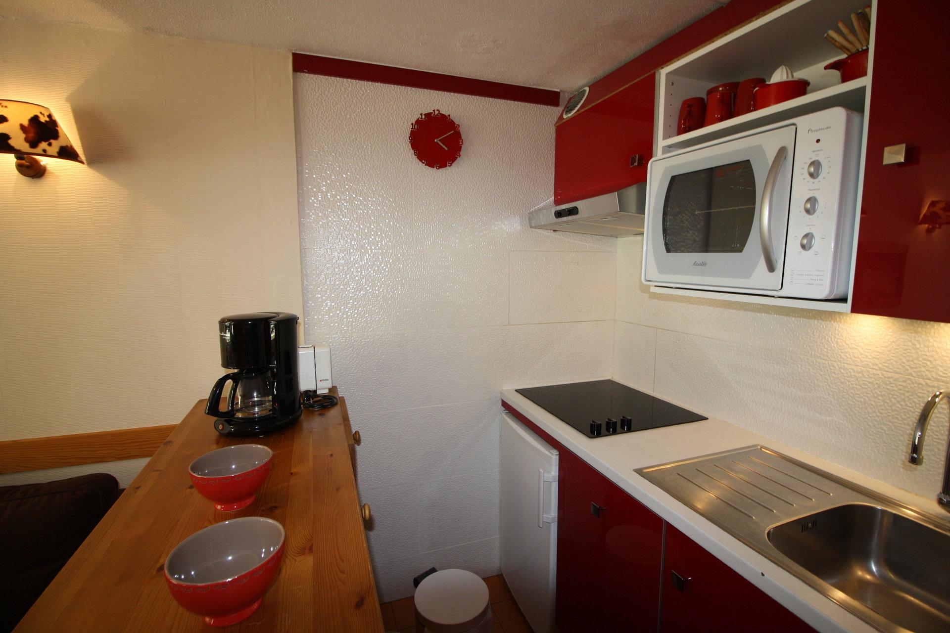 location-studio-Tignes-1550-Les-Brévières-4-personnes-2341-4-Alpissime location-studio-Tignes-1550-Les-Brévières-4-personnes-2341-4-Alpissime