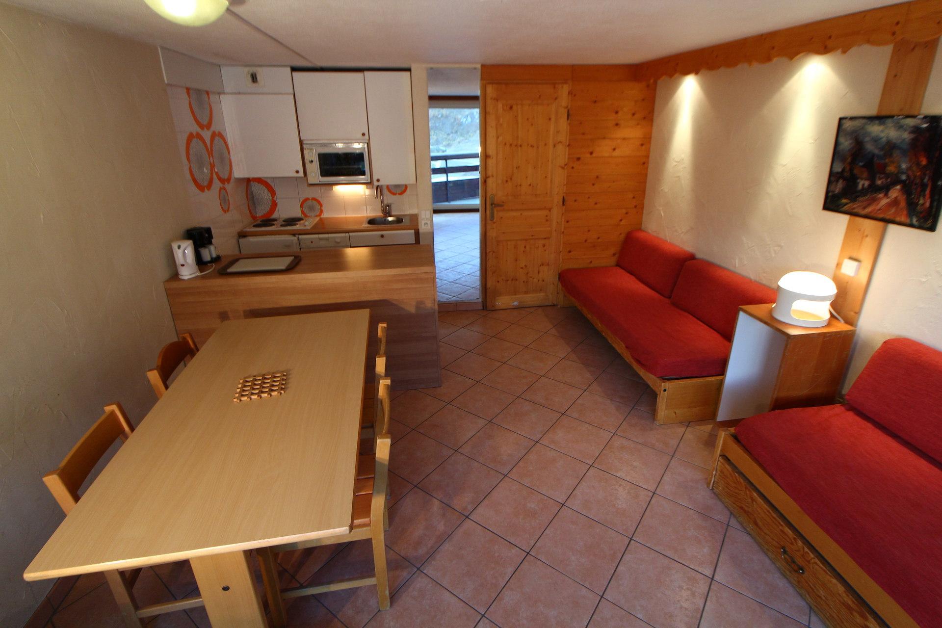 location-studio-Tignes-1550-Les-Brévières-4-personnes-2342-2-Alpissime location-studio-Tignes-1550-Les-Brévières-4-personnes-2342-2-Alpissime