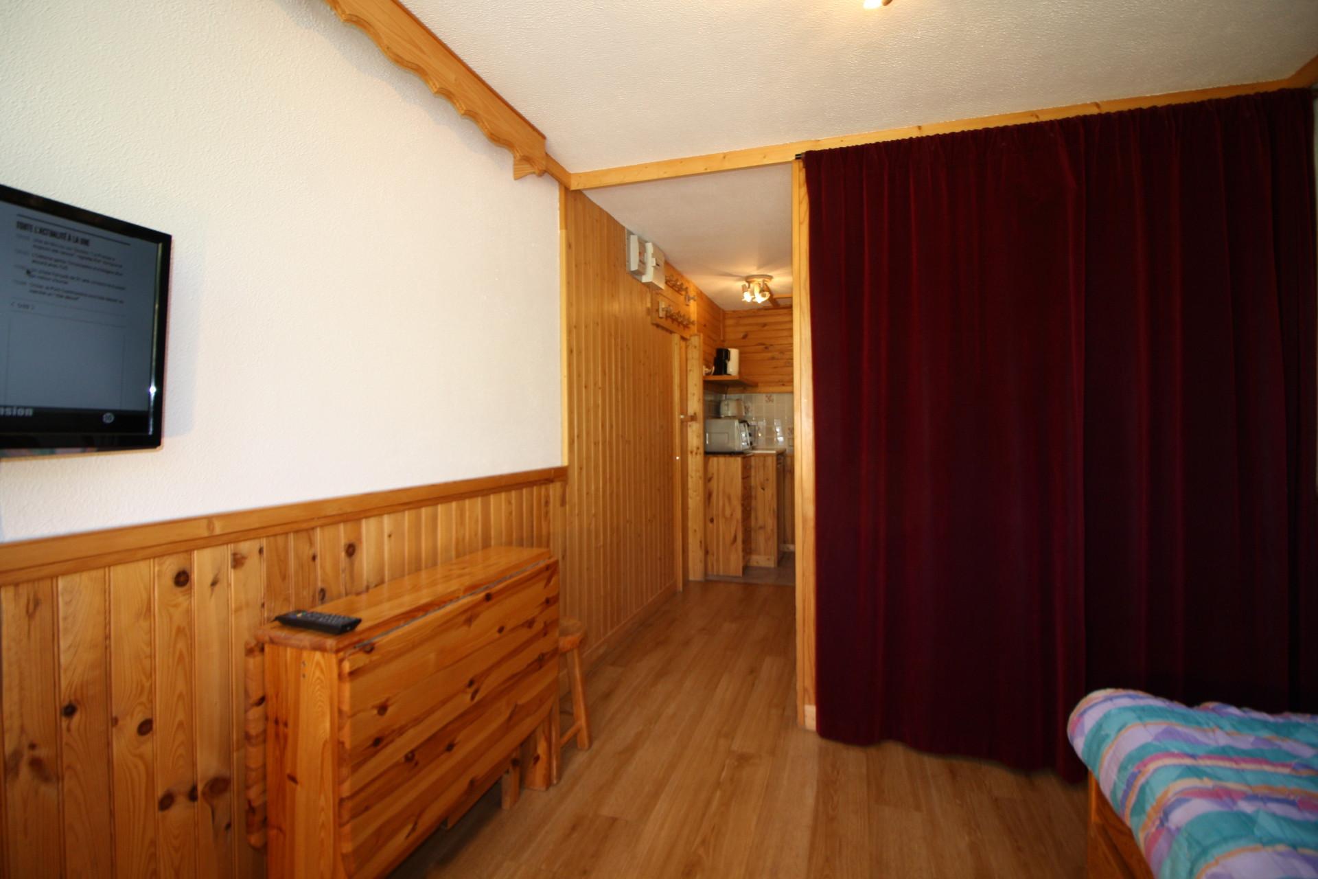 location-studio-Tignes-1550-Les-Brévières-2-personnes-2352-2-Alpissime location-studio-Tignes-1550-Les-Brévières-2-personnes-2352-2-Alpissime