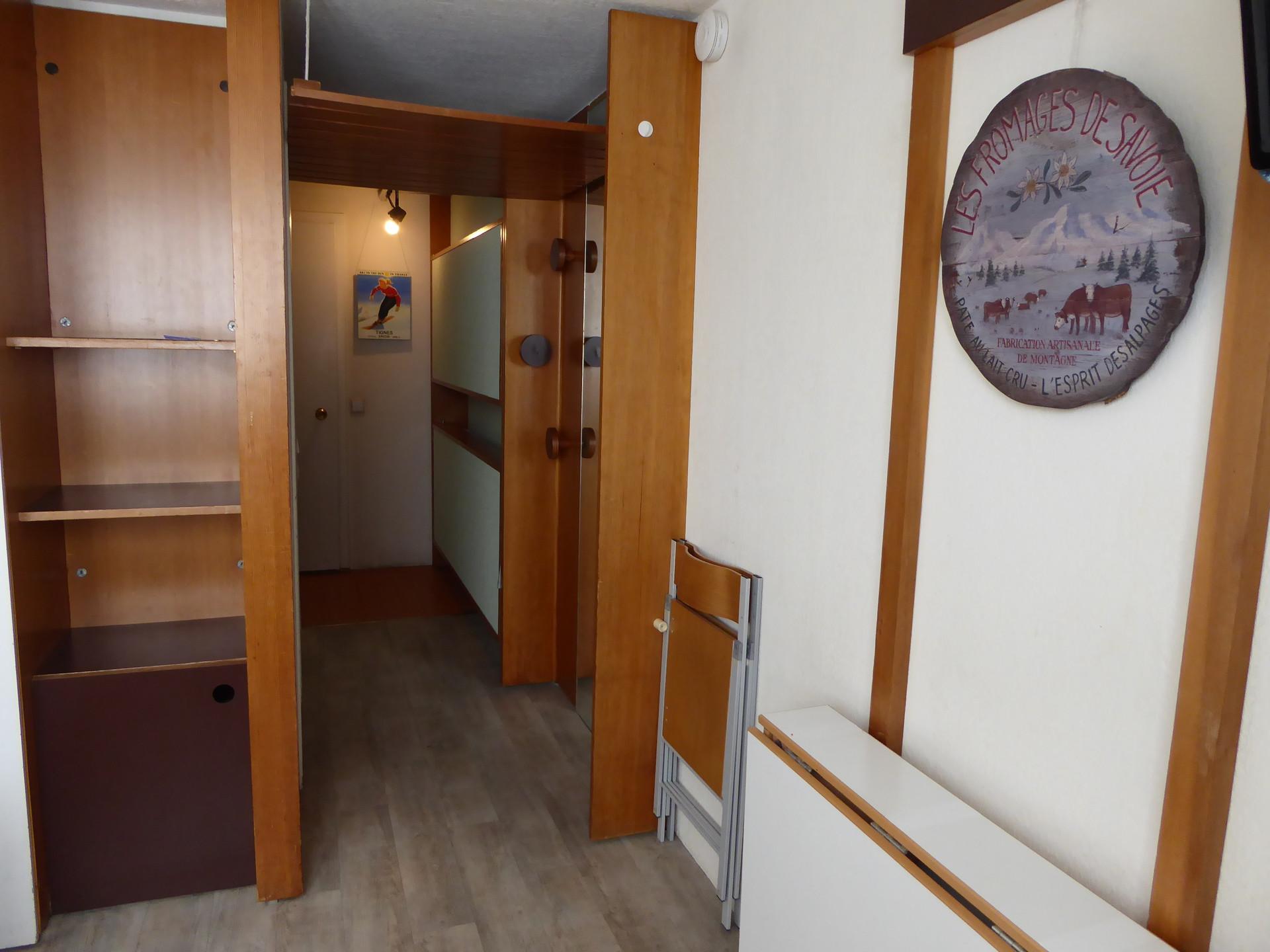 location-studio-Tignes-1550-Les-Brévières-2-personnes-2354-2-Alpissime location-studio-Tignes-1550-Les-Brévières-2-personnes-2354-2-Alpissime