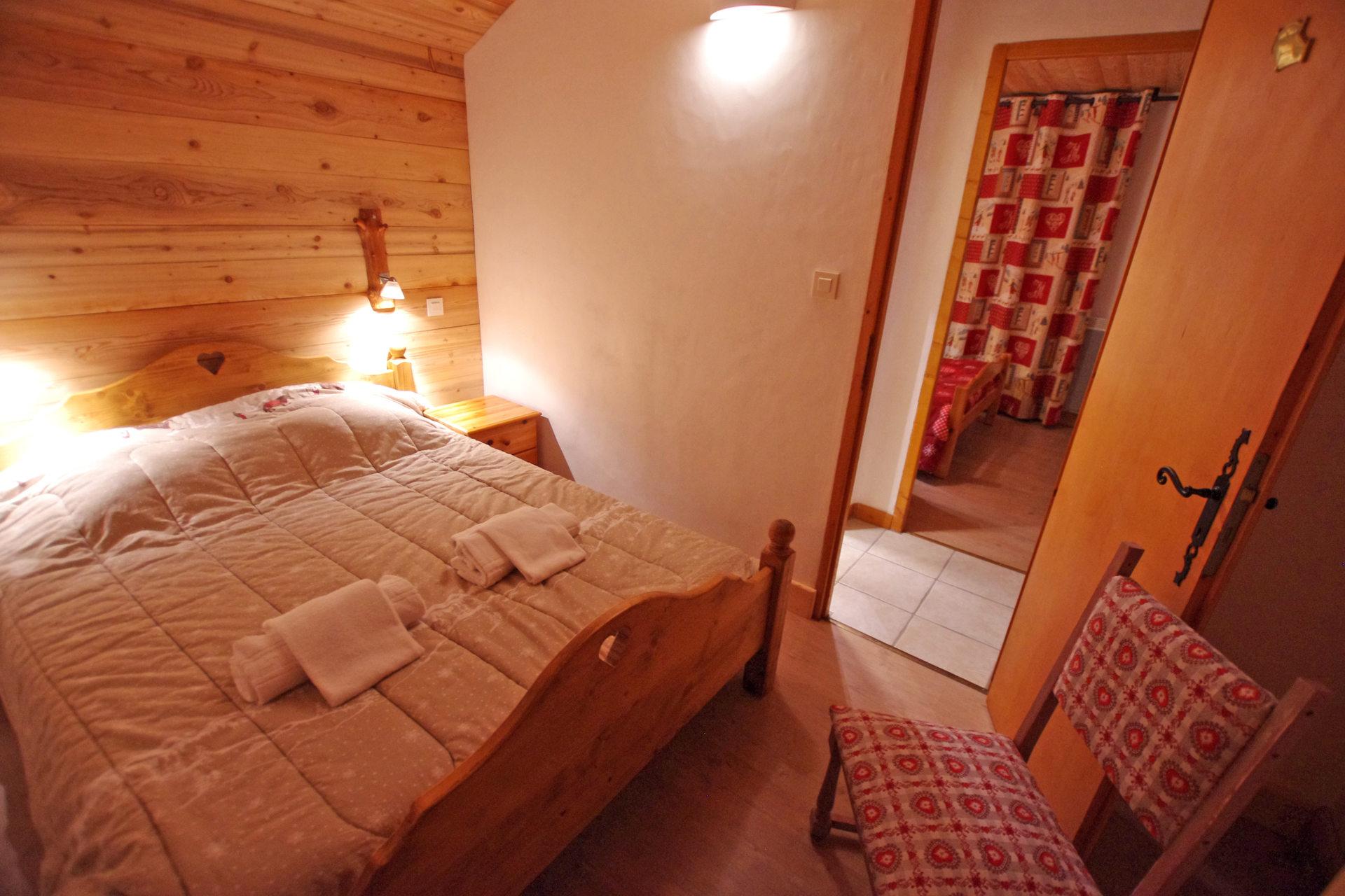 location-appartement-Champagny-en-Vanoise-12-personnes-2393-5-Alpissime location-appartement-Champagny-en-Vanoise-12-personnes-2393-5-Alpissime
