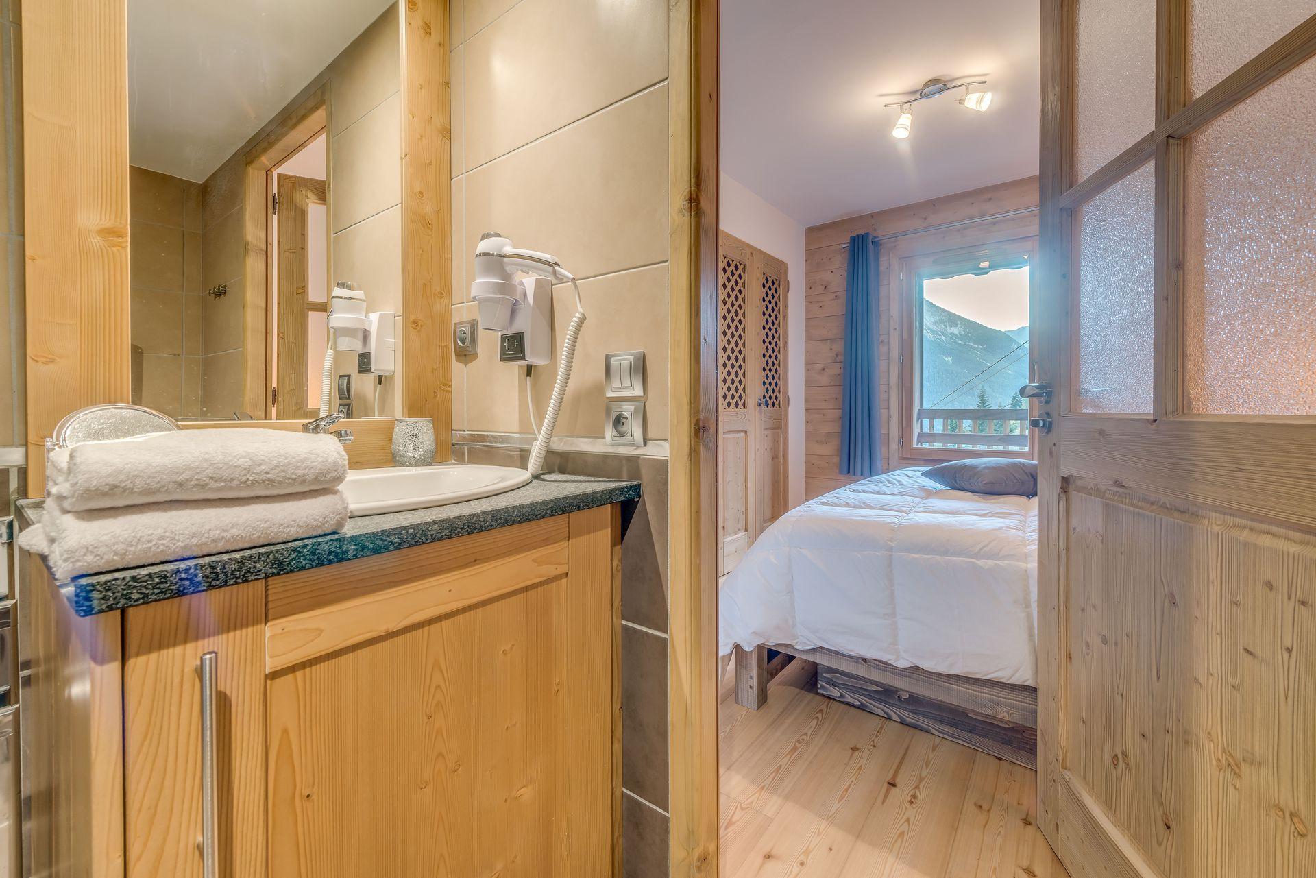 location-appartement-Champagny-en-Vanoise-8-personnes-2403-4-Alpissime