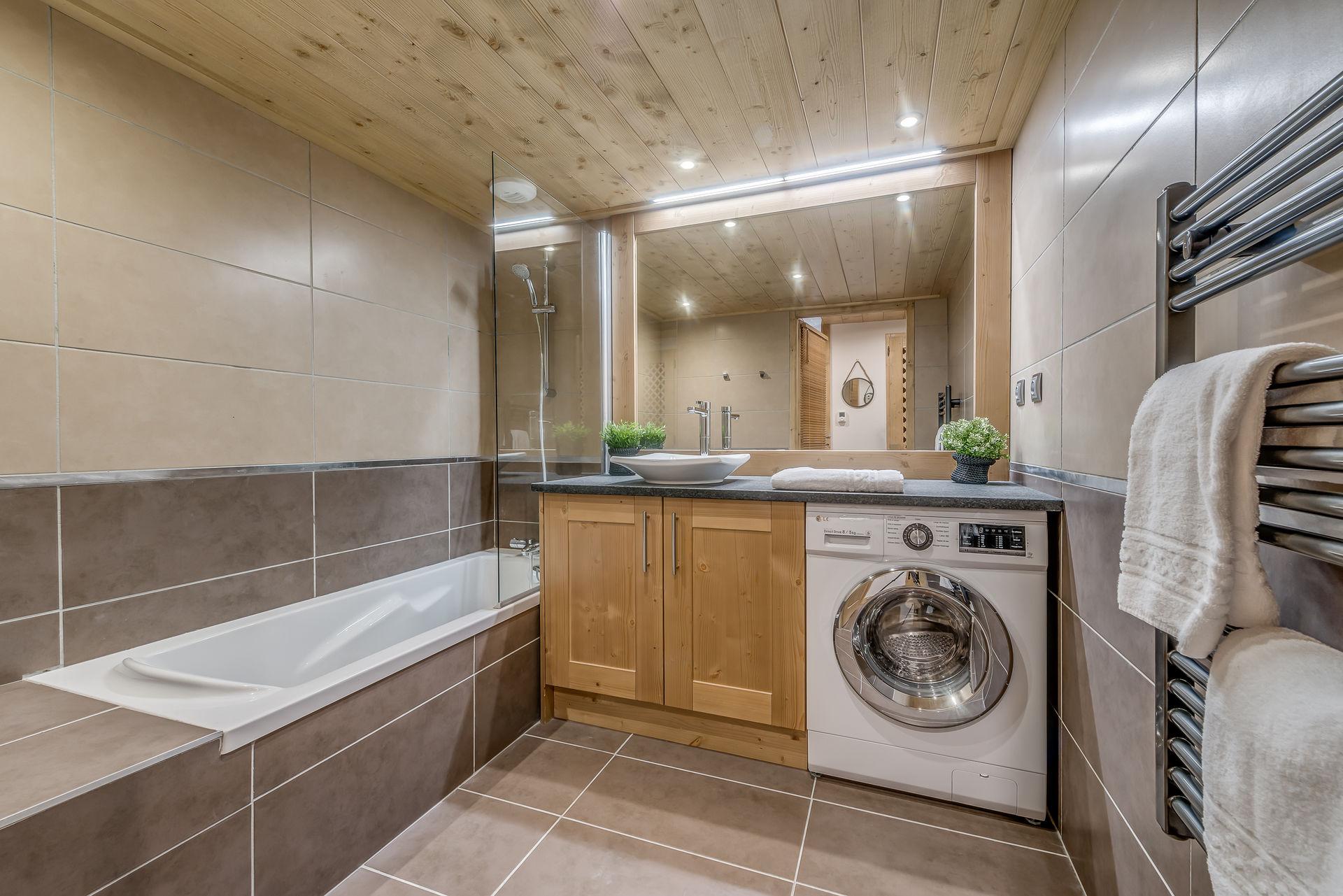 location-appartement-Champagny-en-Vanoise-6-personnes-2425-5-Alpissime location-appartement-Champagny-en-Vanoise-6-personnes-2425-5-Alpissime
